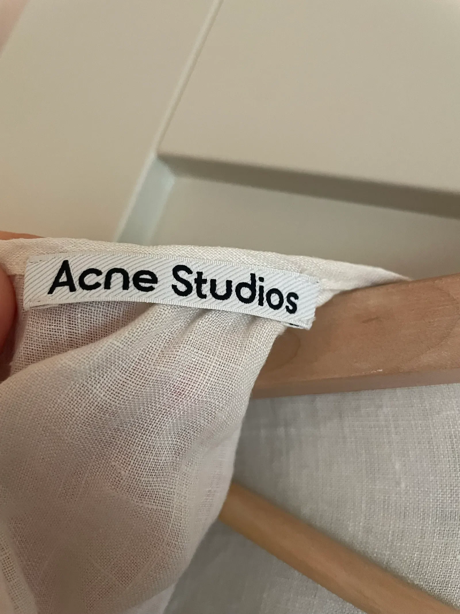 Acne Studios-linneklänning - Image 4