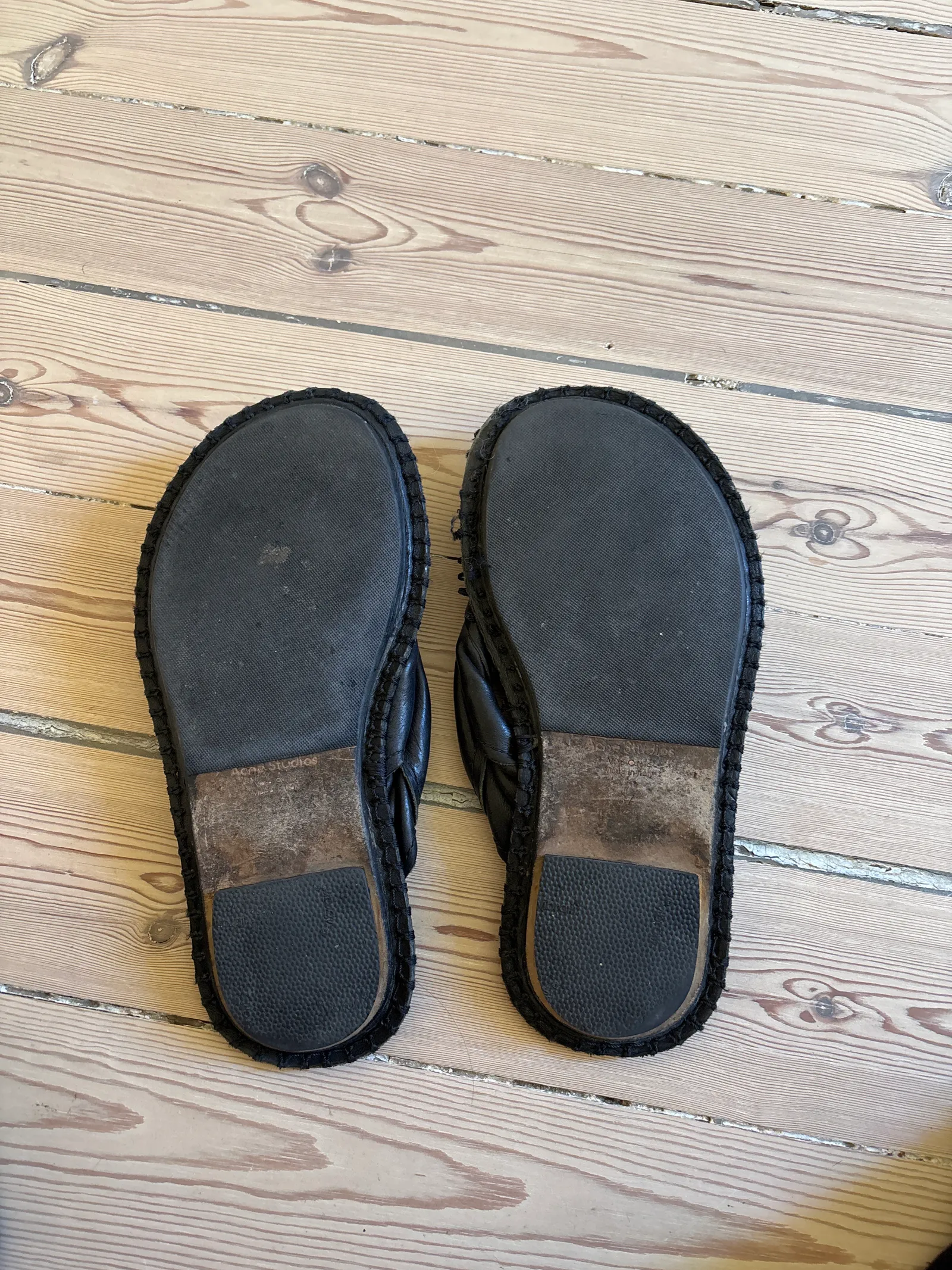 Acne Studios-skinnflip-flops - Image 3