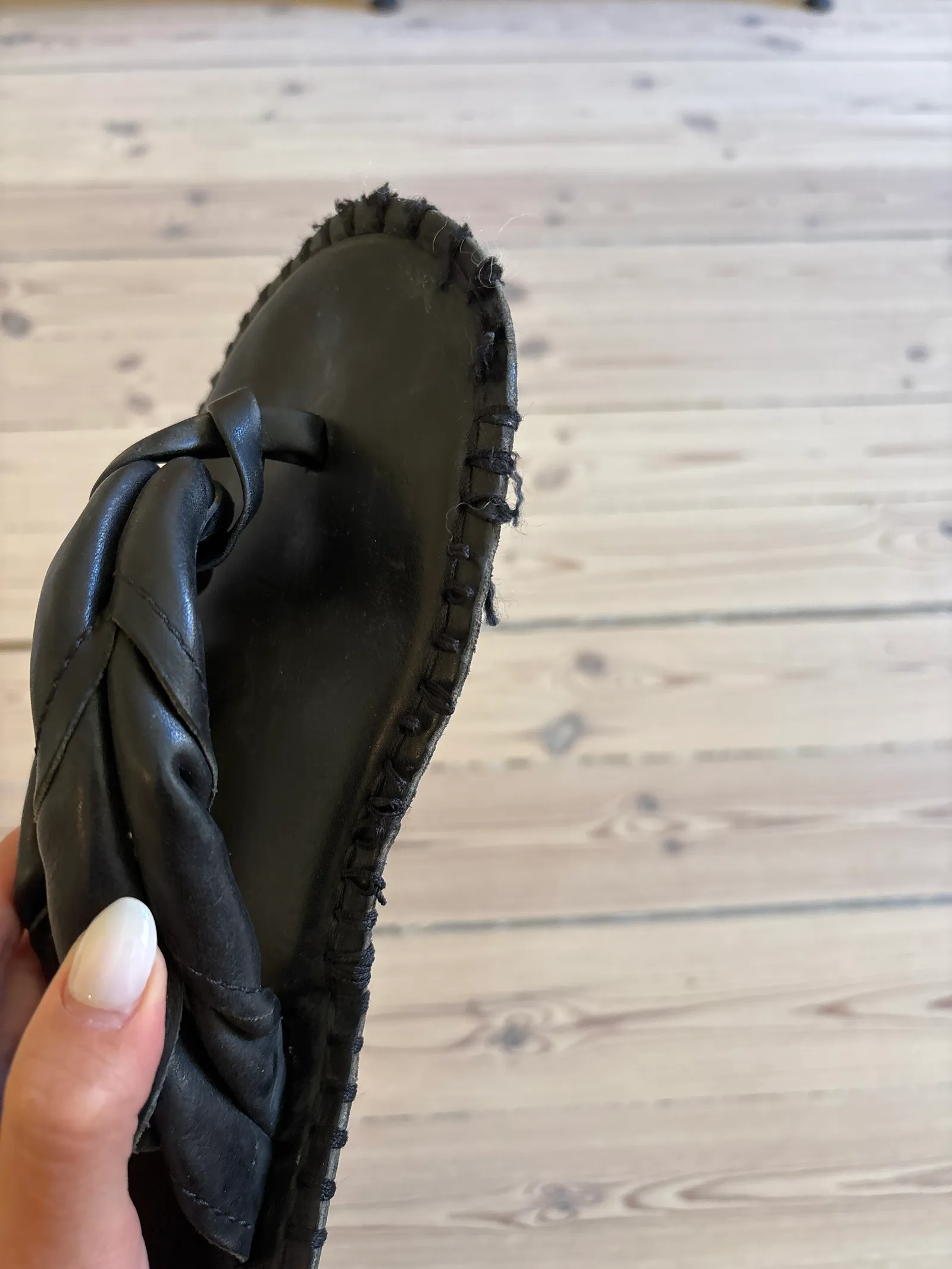 Acne Studios-skinnflip-flops - Image 4