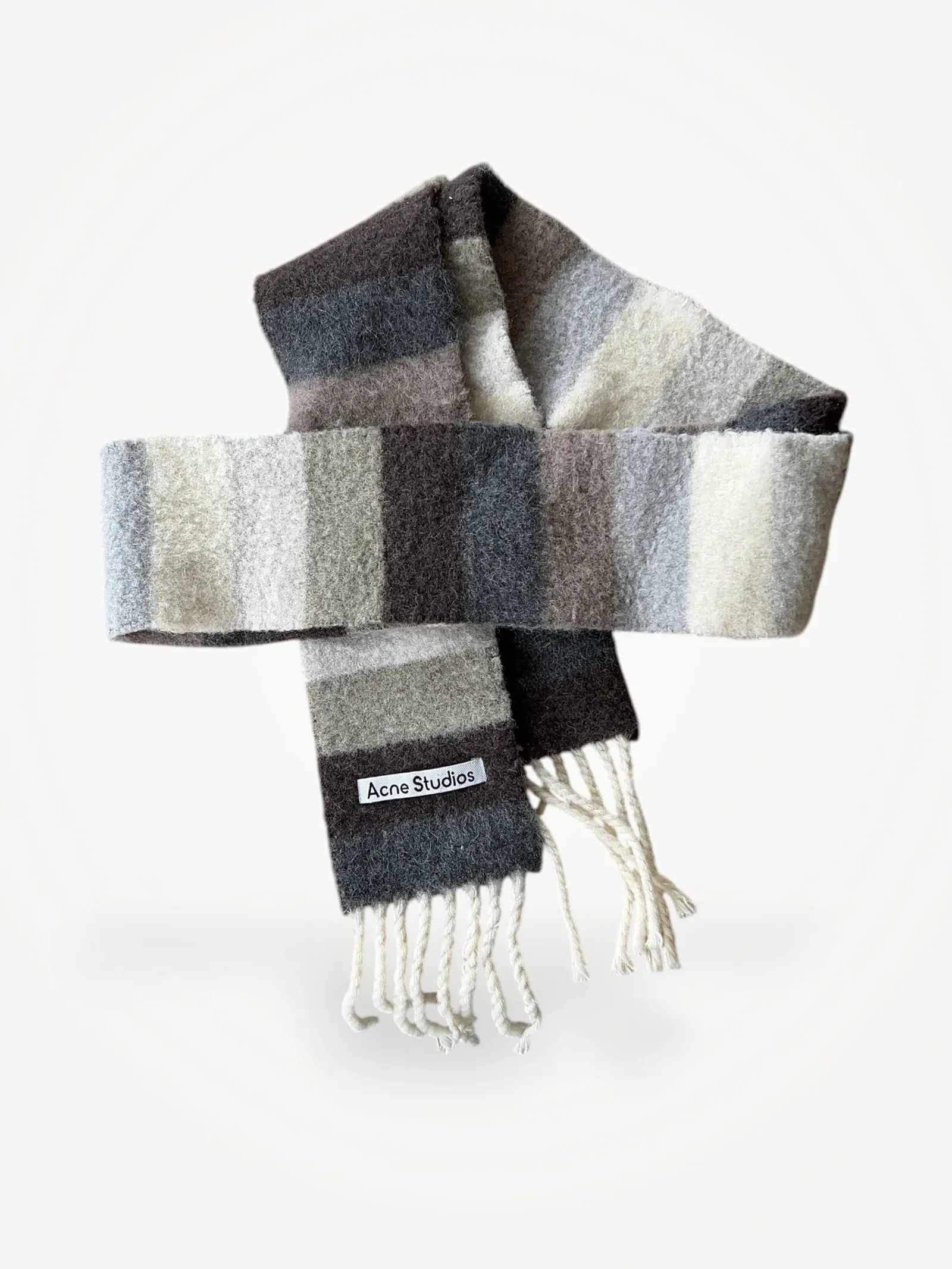 Acne Studios-ullhalsduk