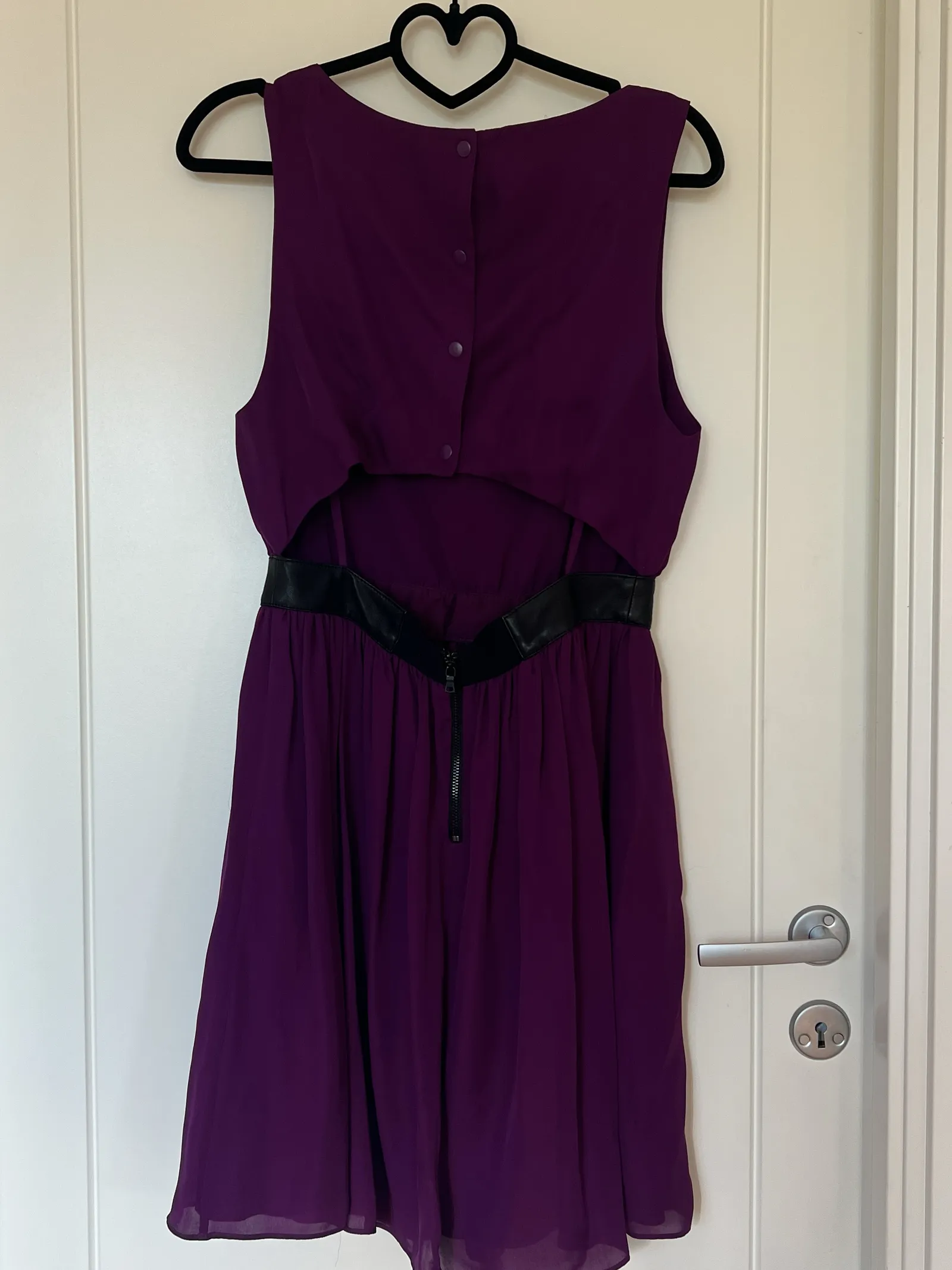 Alice & Olivia-sidenklänning NWOT - Image 4