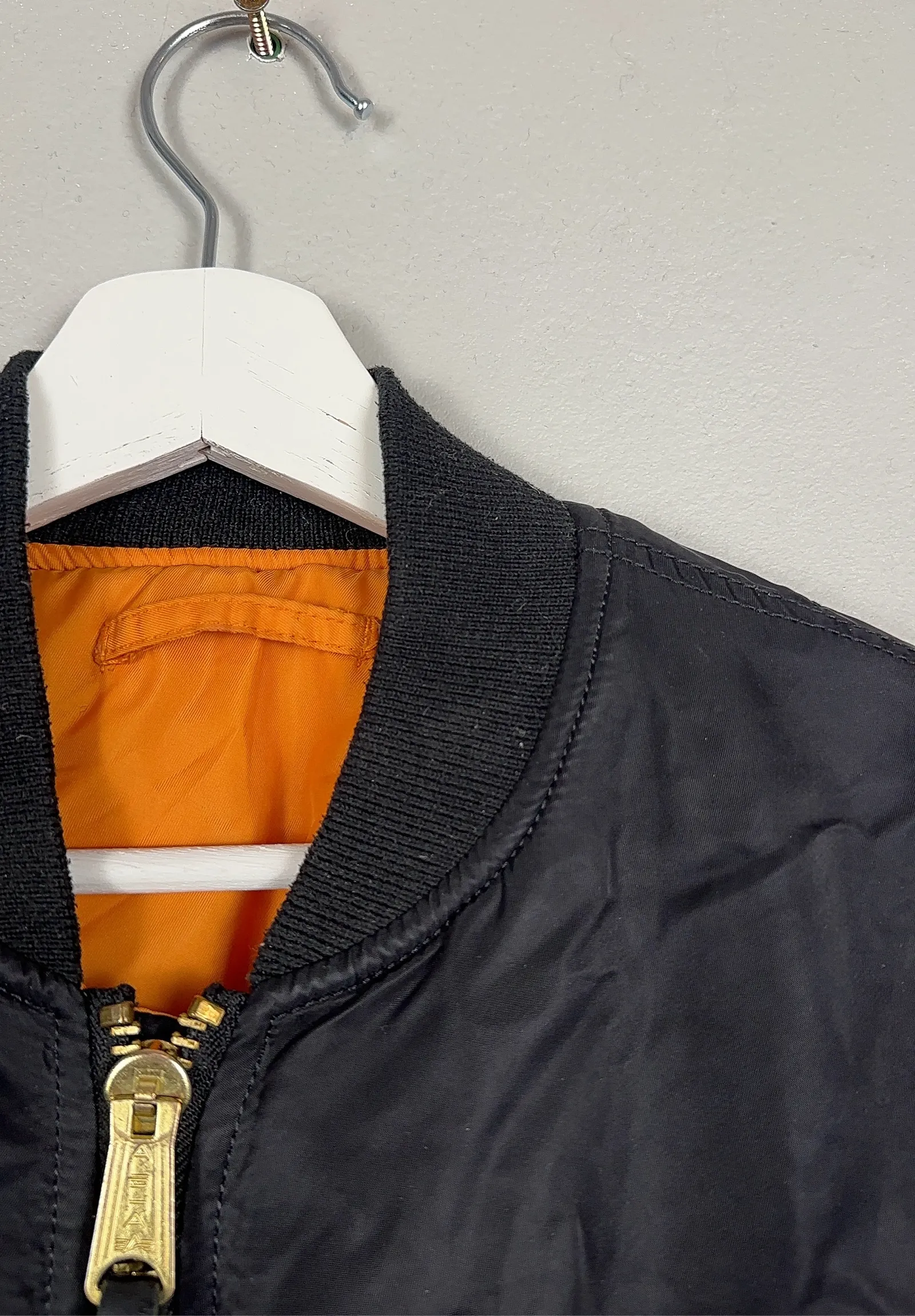 Alpha Industries-jacka - Image 10