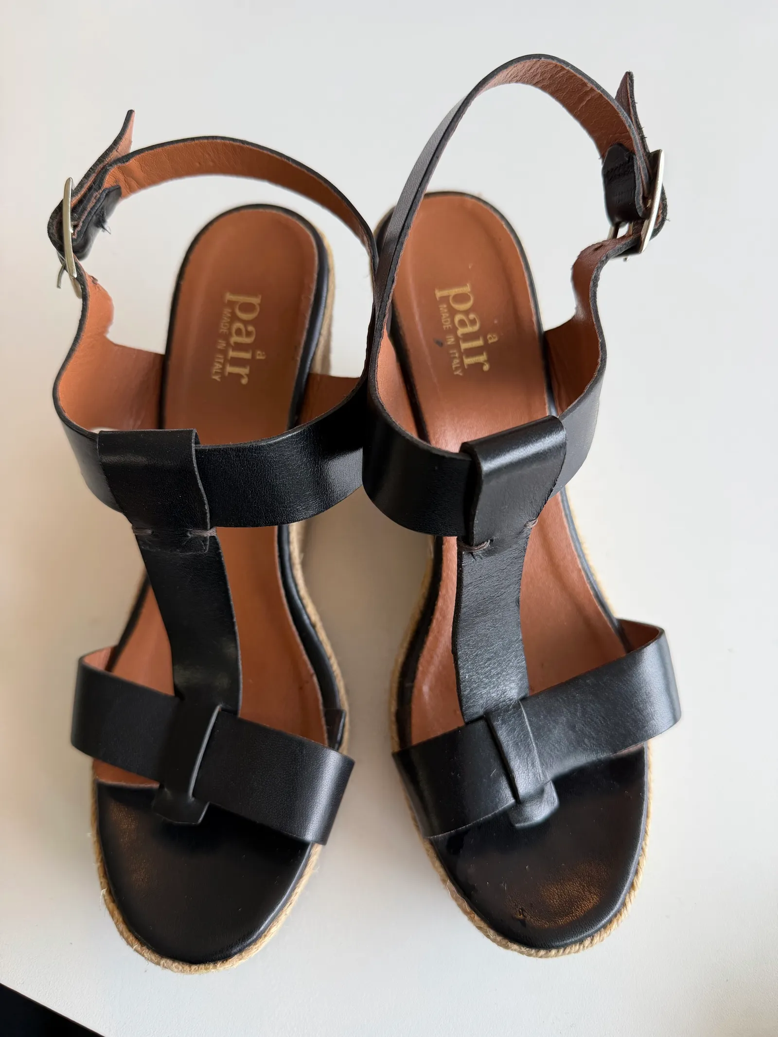 Apair-skinnsandaler - Image 3