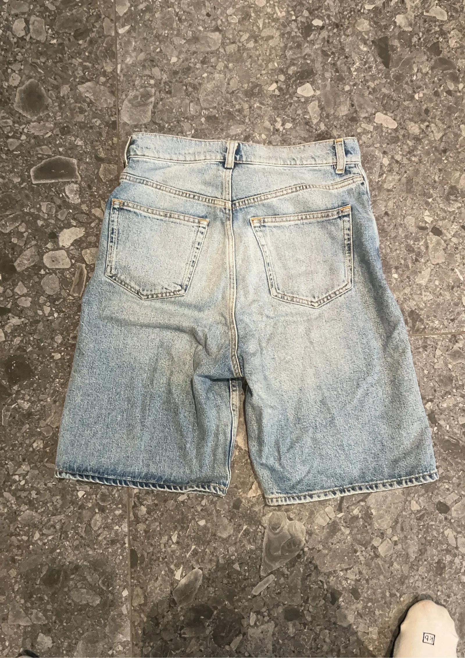 Arket-shorts - Image 4