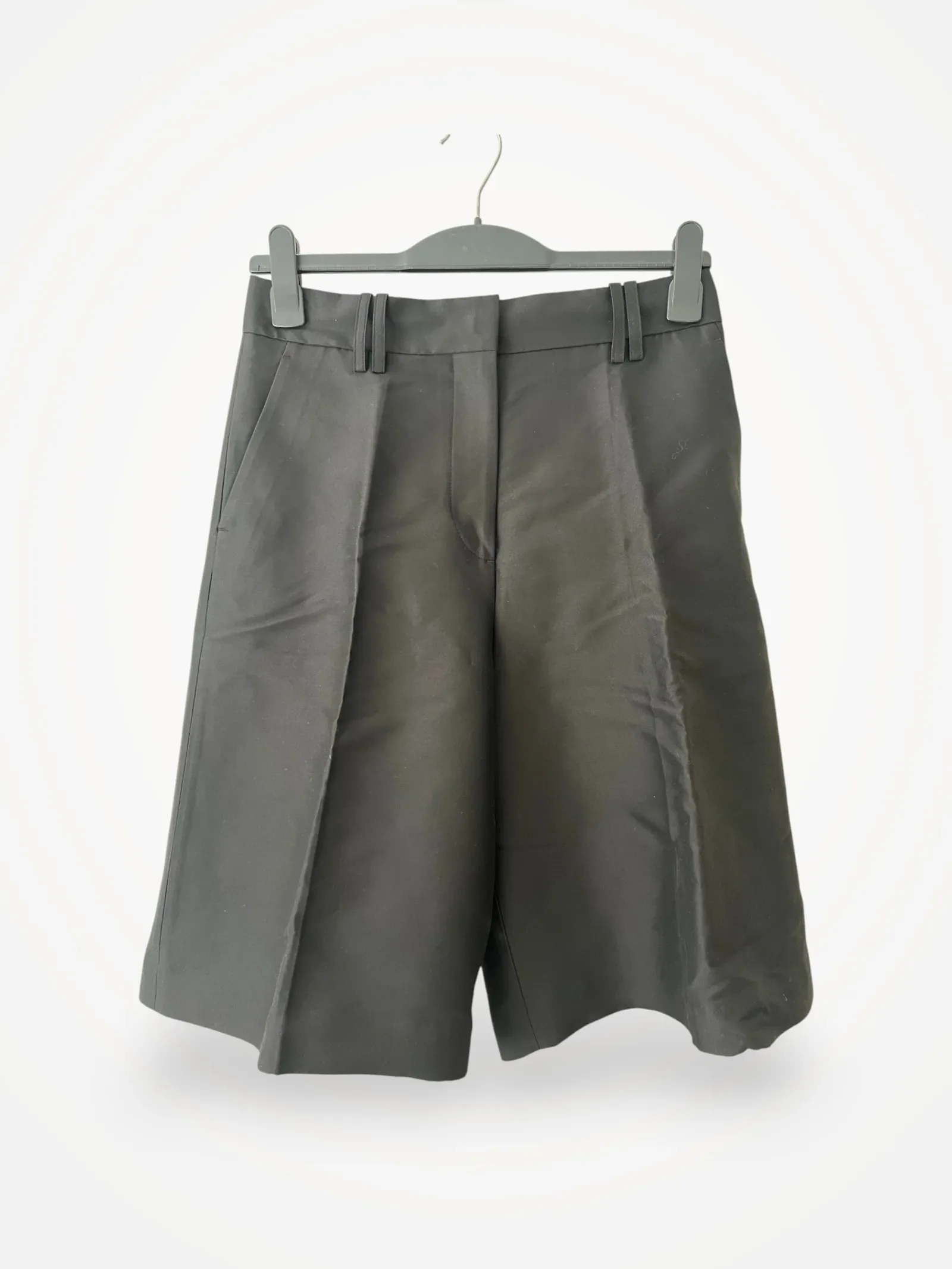 Arket-shorts NWOT