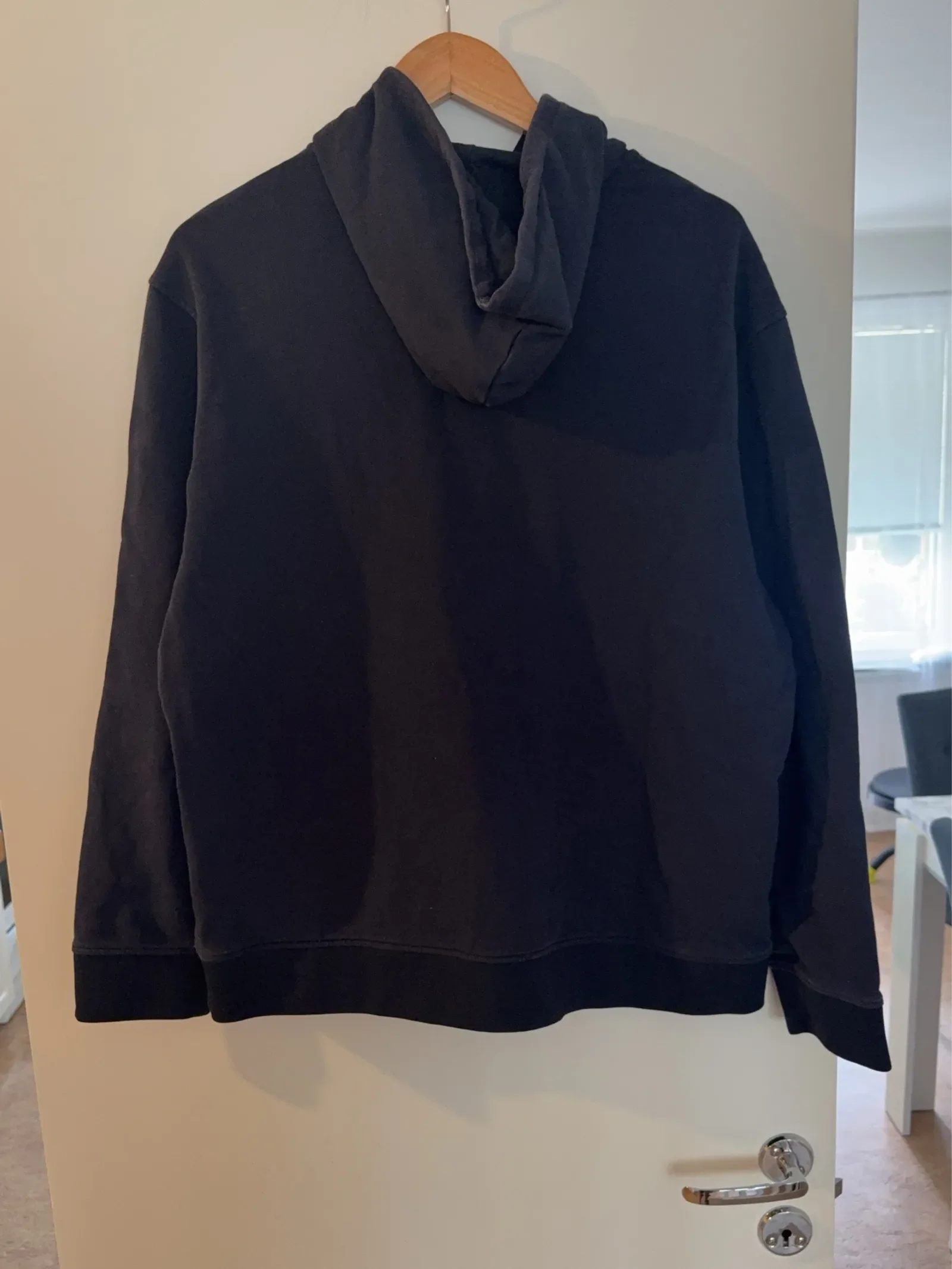 Armani-hoodie - Image 2