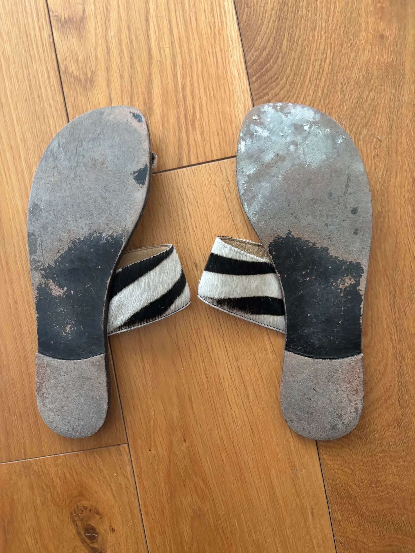 ATP Atelier Urbino Zebra-print Calf Hair-skinnsandaler - Image 4