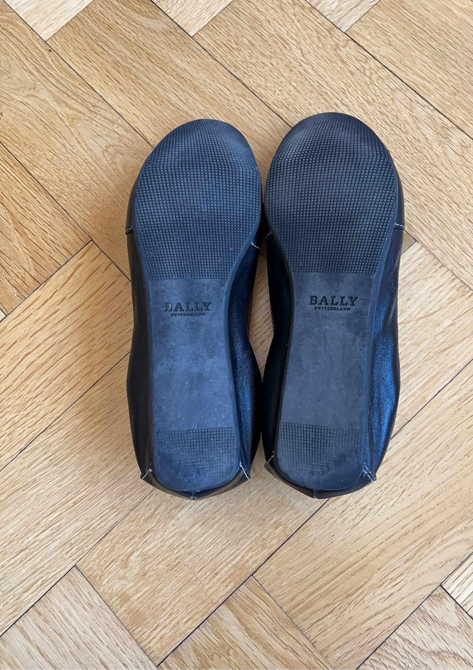Bally Black Kid Suede-skinnballerinaskor - Image 3