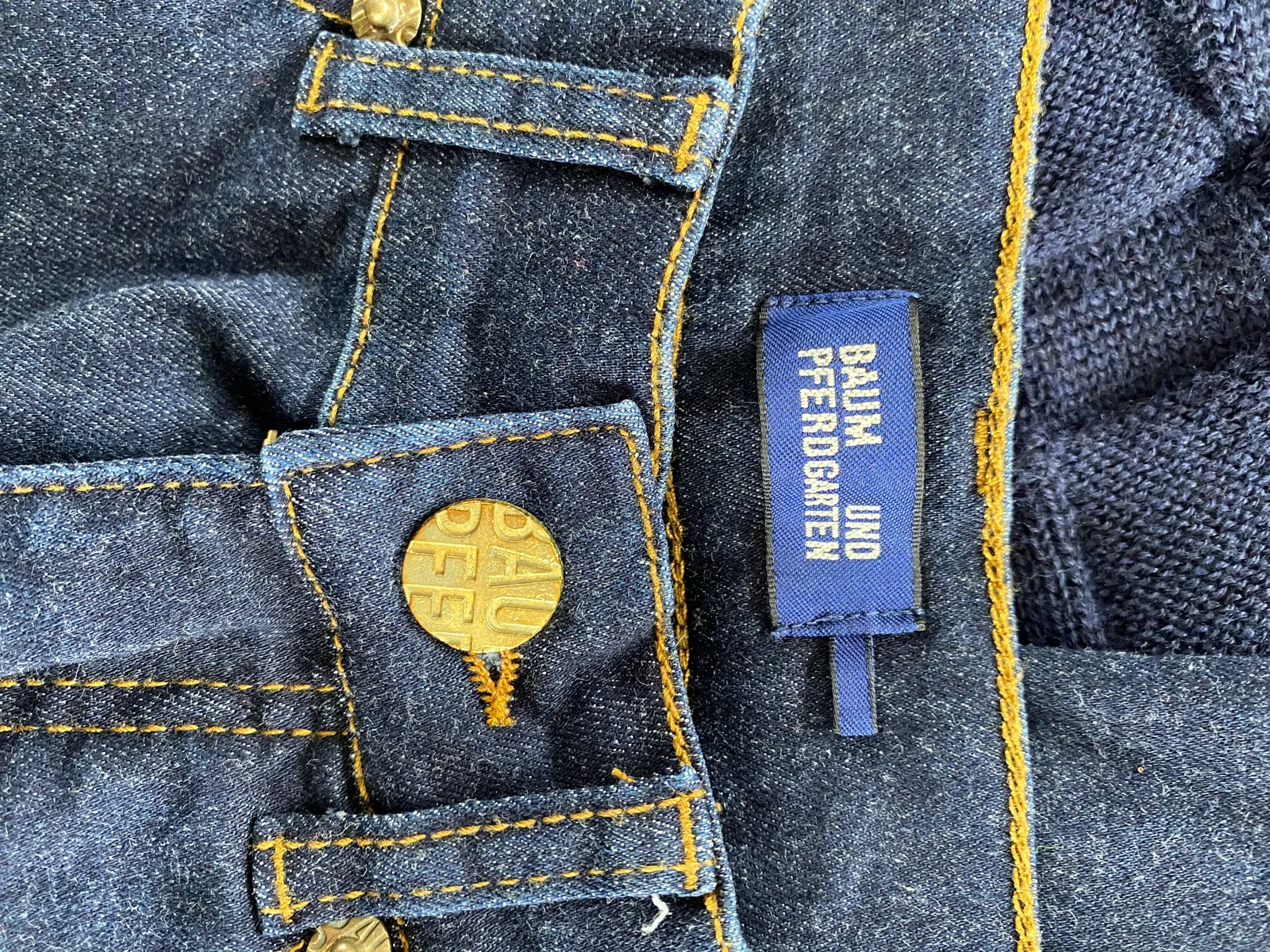 Baum und Pferdgarten-jeans - Image 3