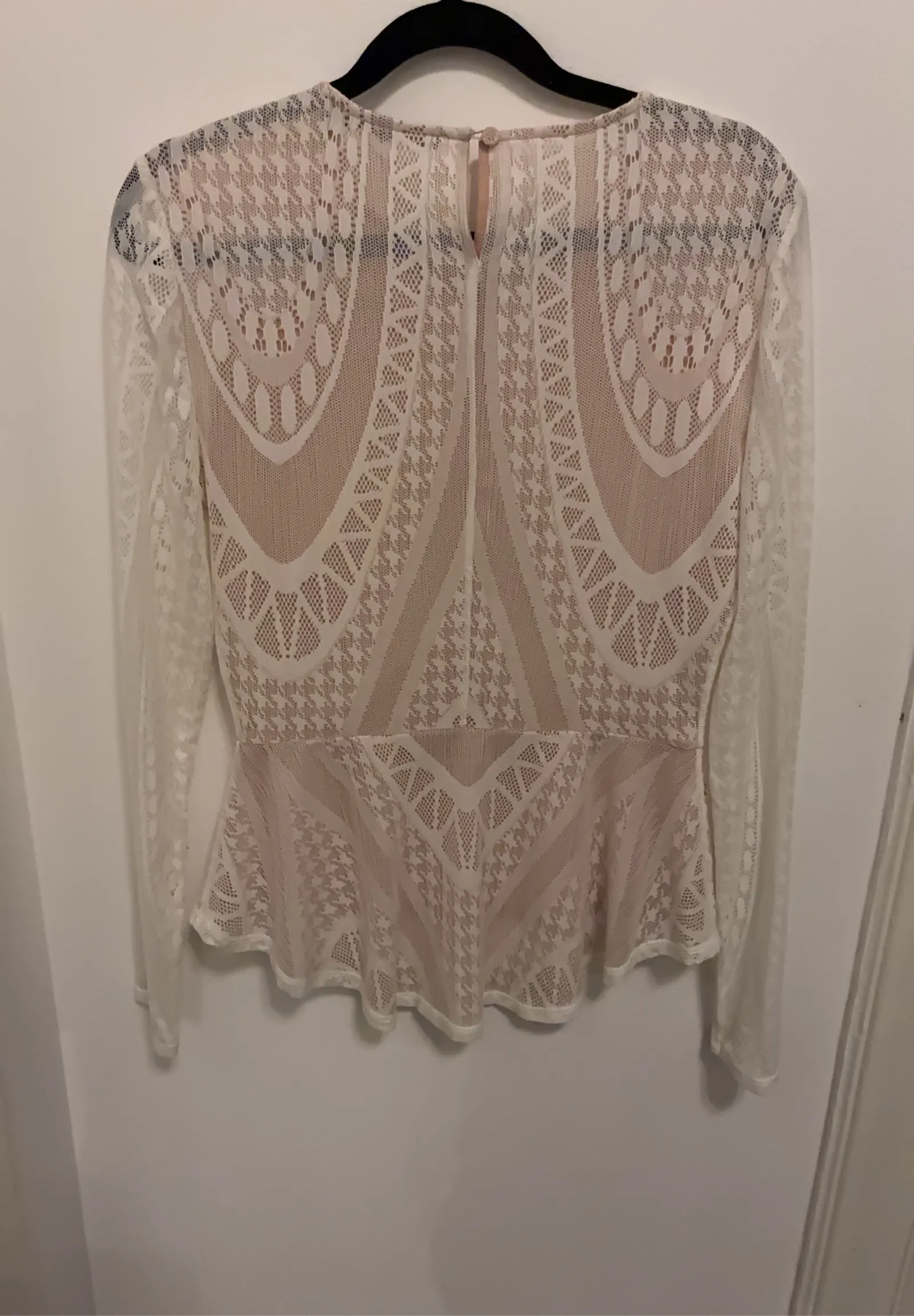 BCBG Max Azria-blus - Image 3