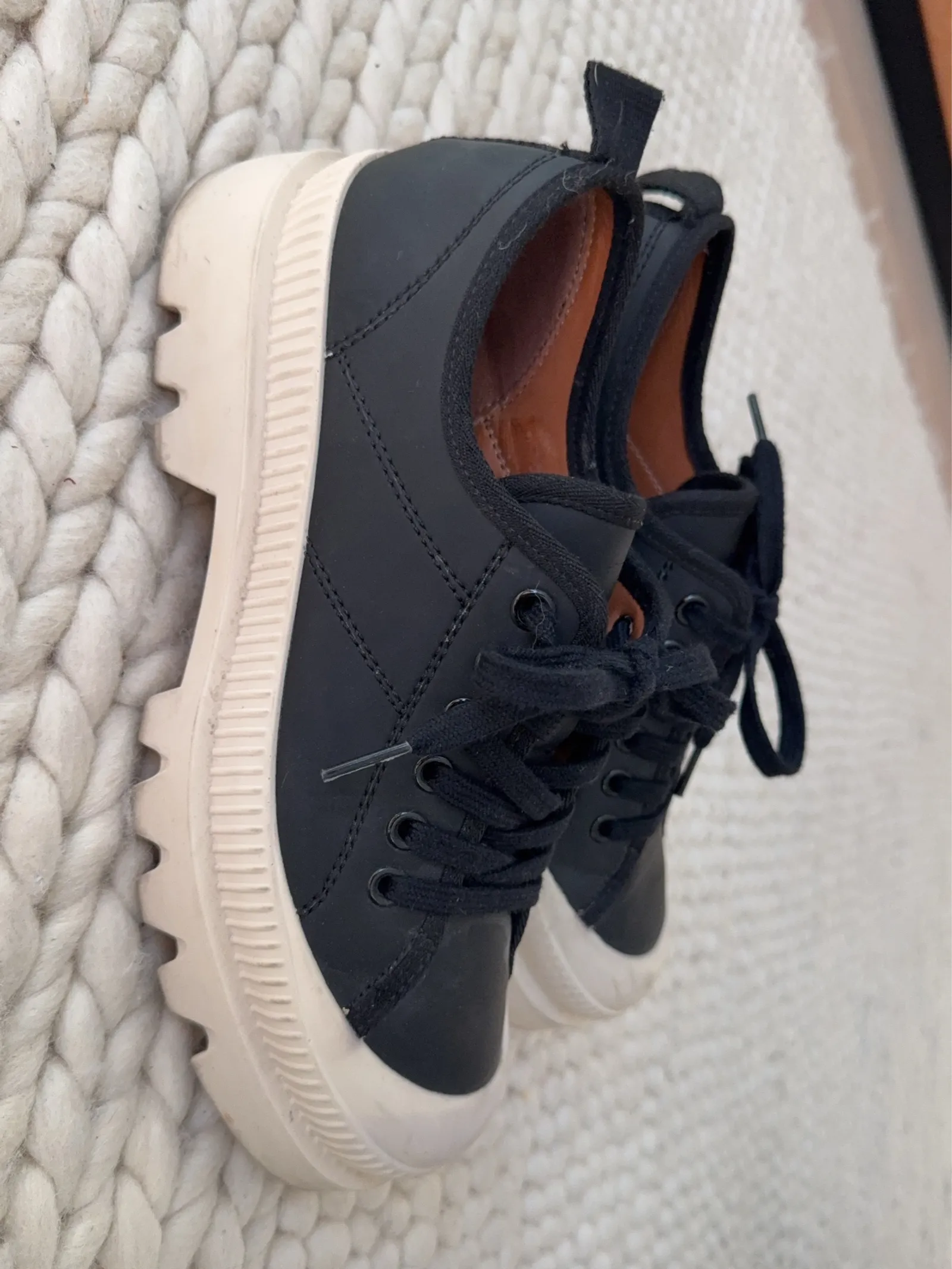 Billi Bi-skinnsneakers - Image 6
