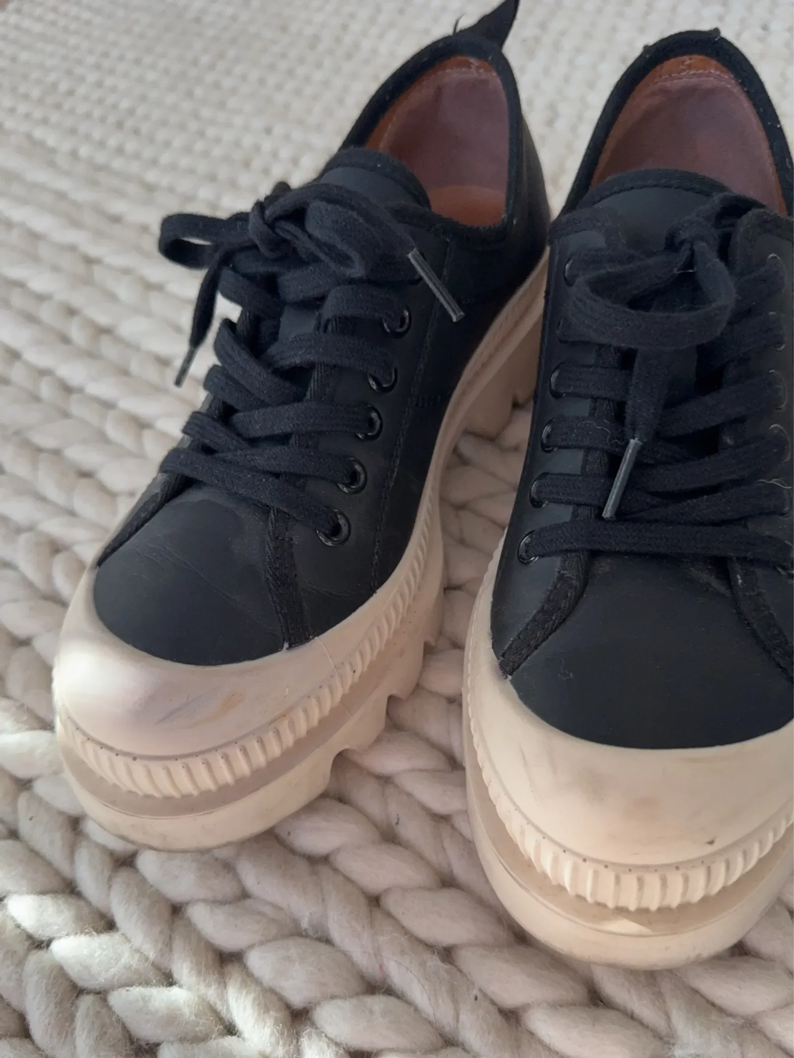 Billi Bi-skinnsneakers - Image 7