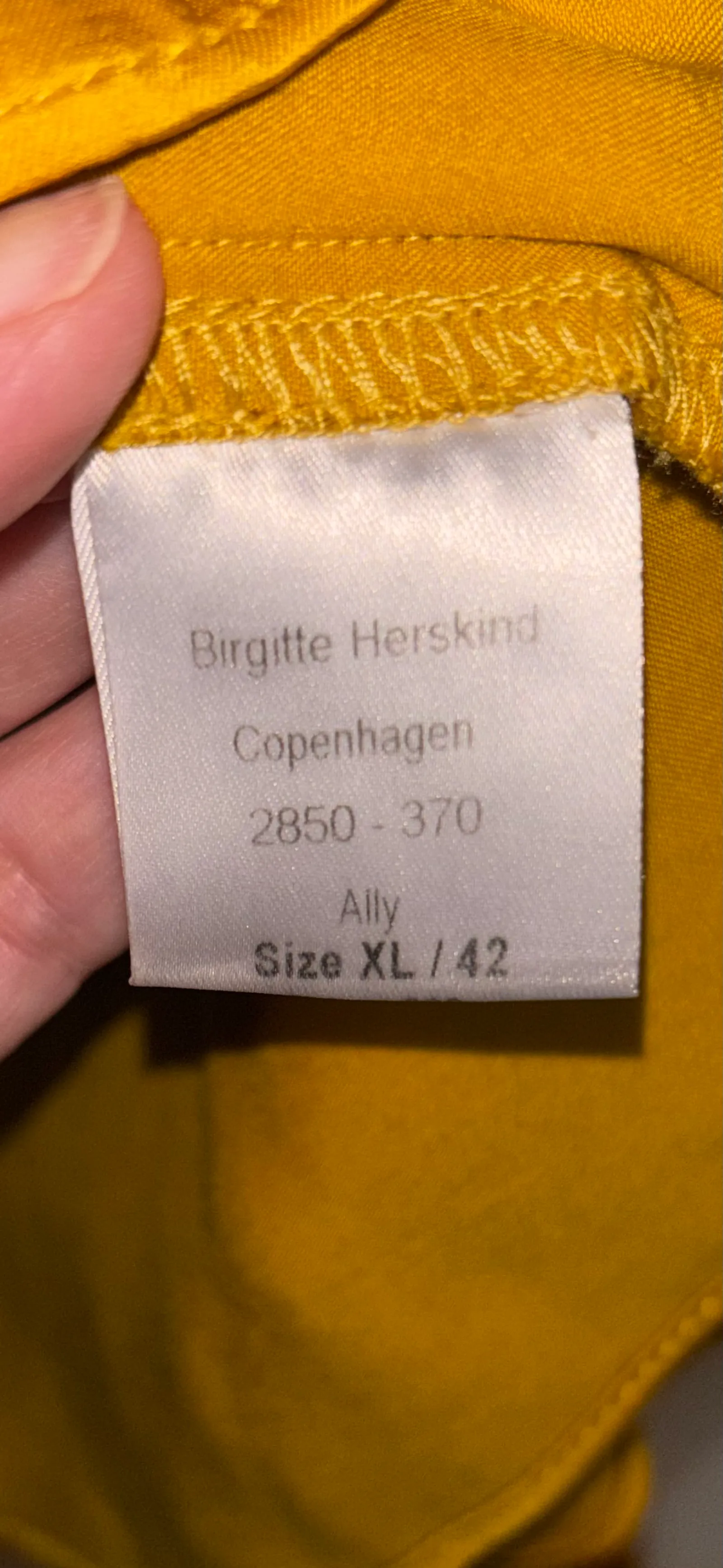 Birgitte Herskind-sidenblus - Image 3