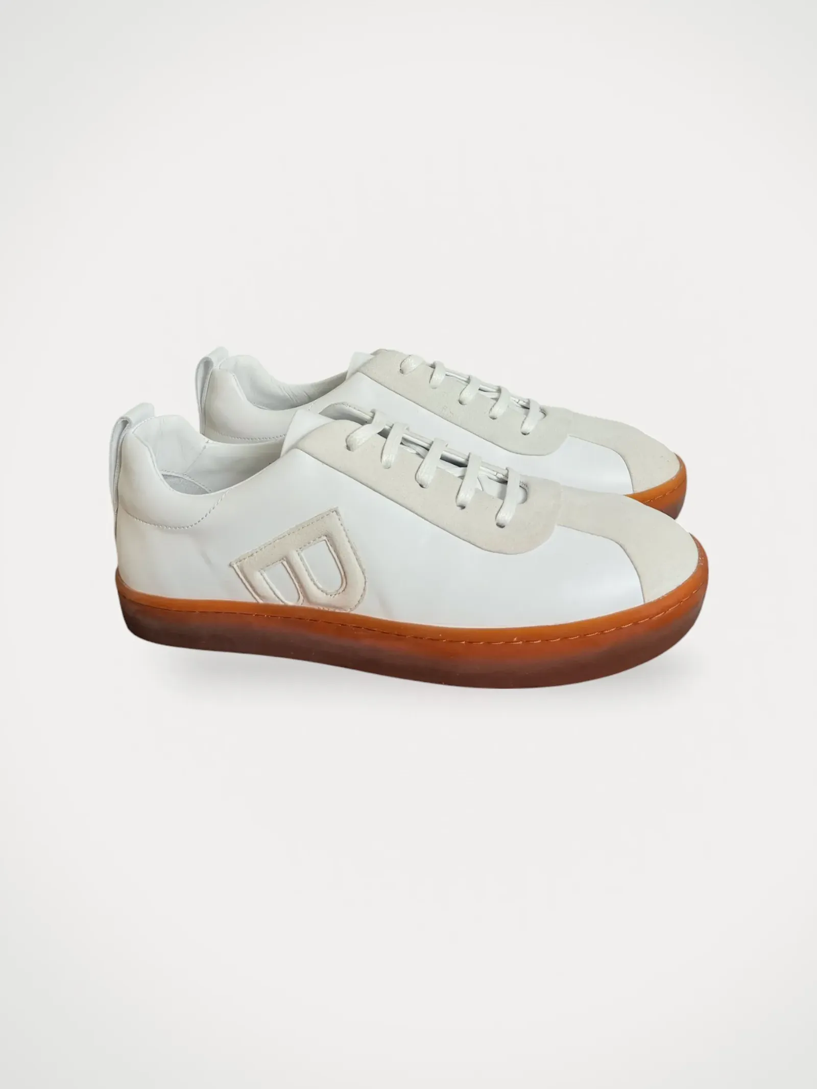 Blankens The Elin White-skinnsneakers NWOT - Image 2