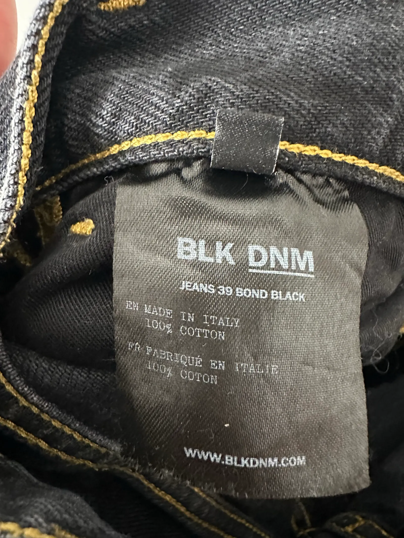BLK DNM 39 Bond Black-jeans - Image 3