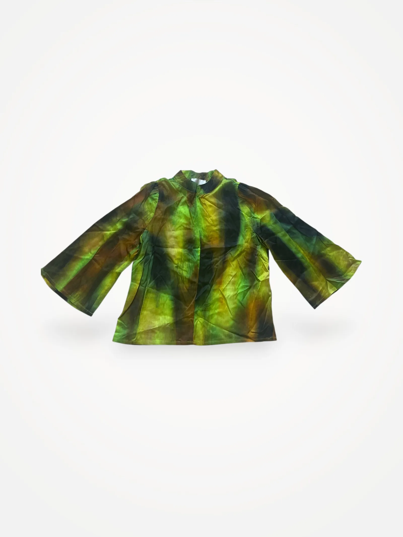 My essential wardrobe-blus