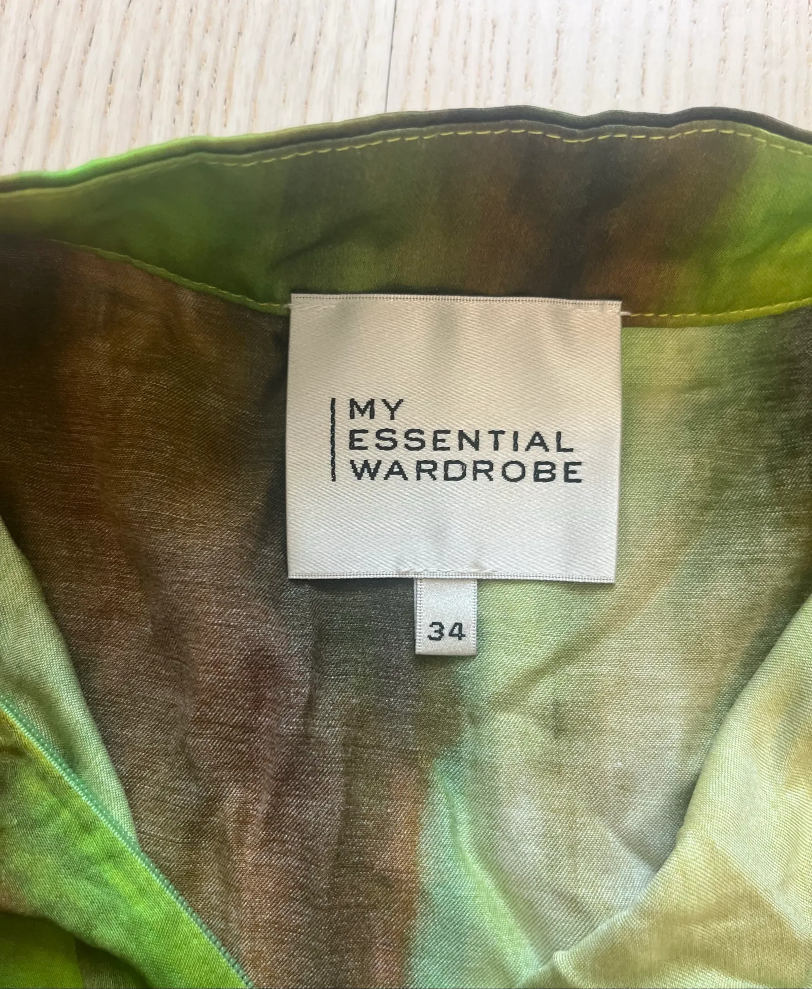 My essential wardrobe-blus - Image 2