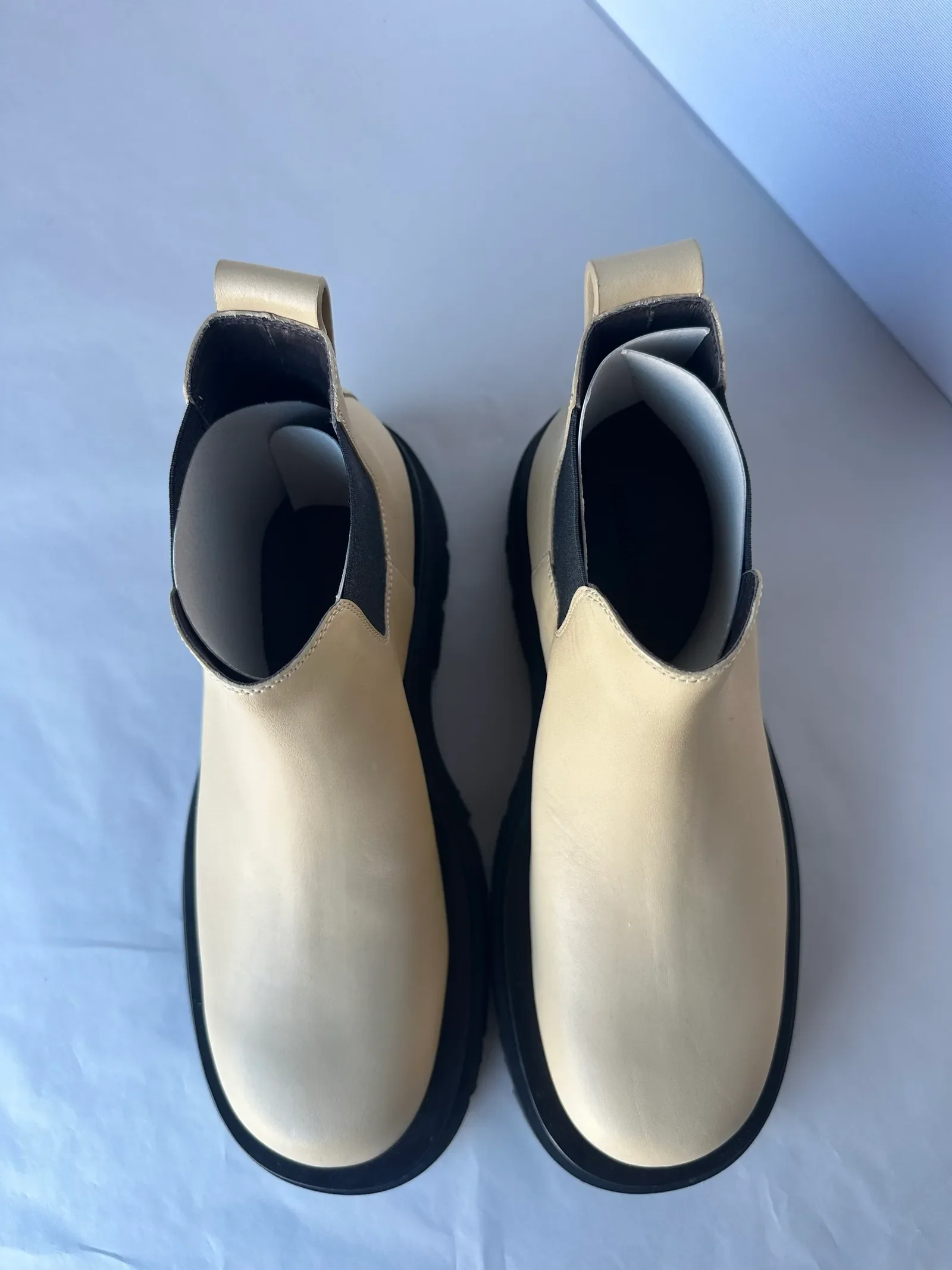 Bottega Veneta-skinnboots NWOT - Image 3