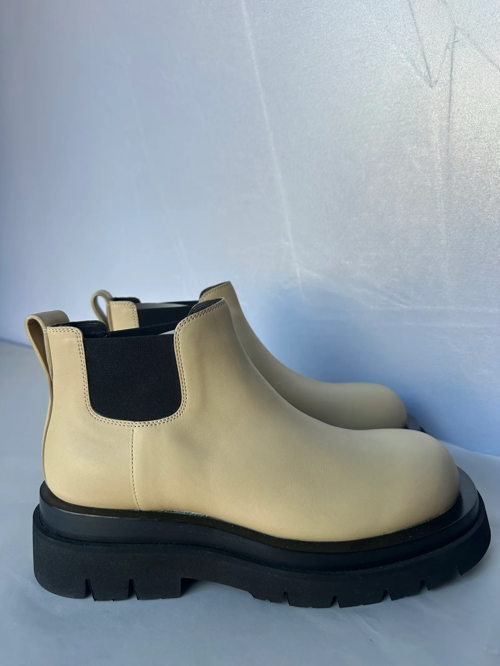 Bottega Veneta-skinnboots NWOT - Image 6