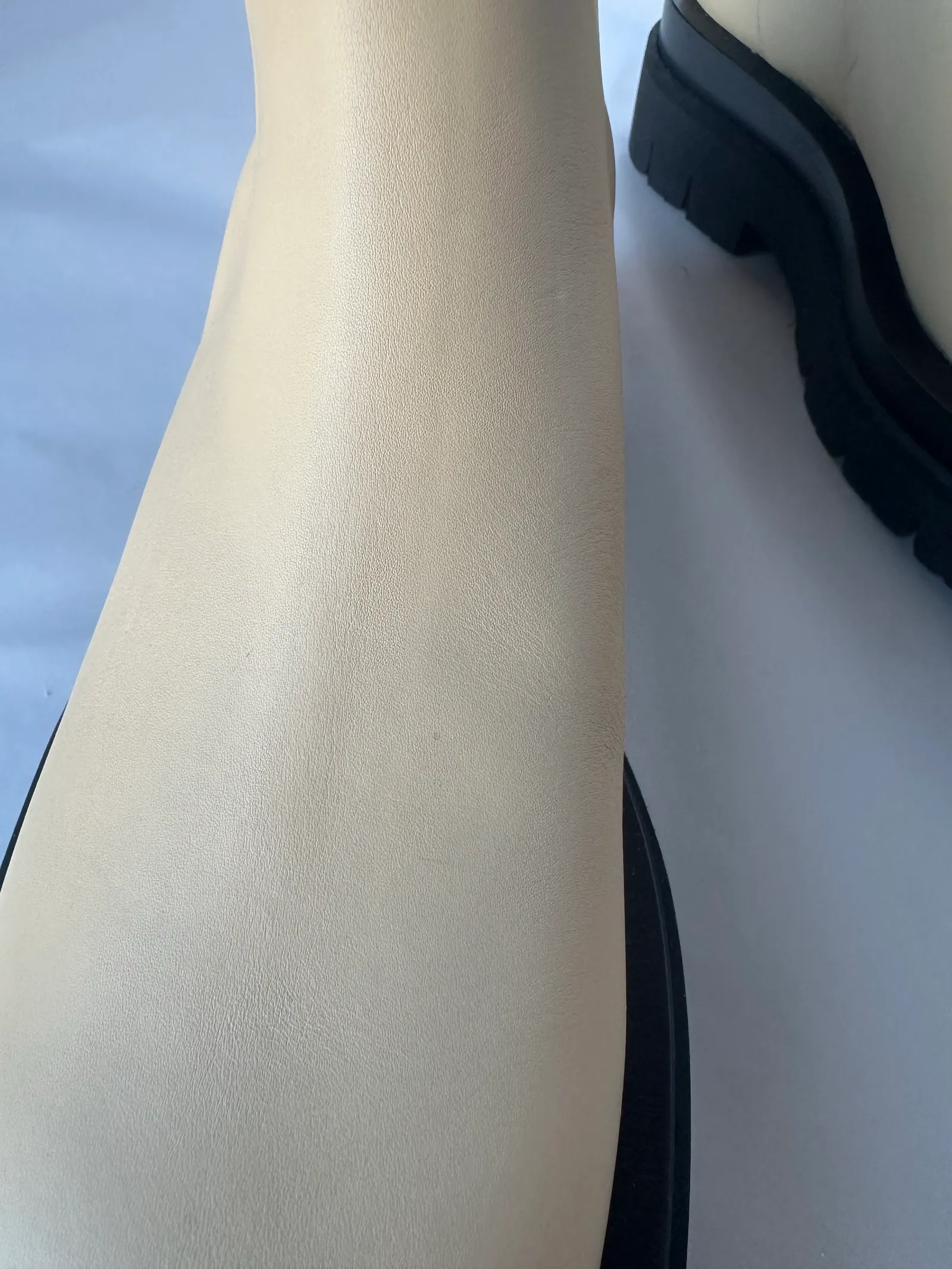 Bottega Veneta-skinnboots NWOT - Image 8
