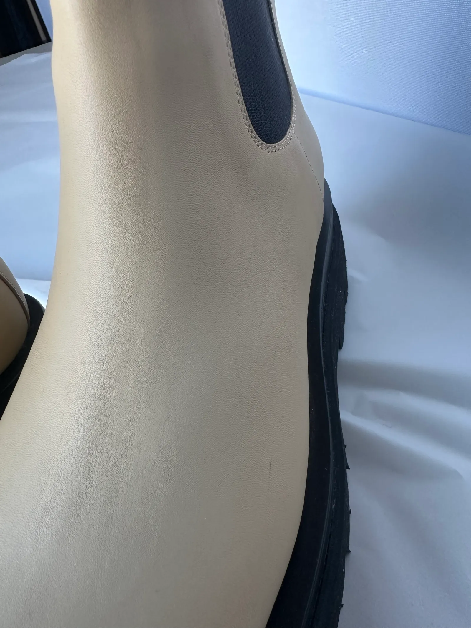 Bottega Veneta-skinnboots NWOT - Image 9