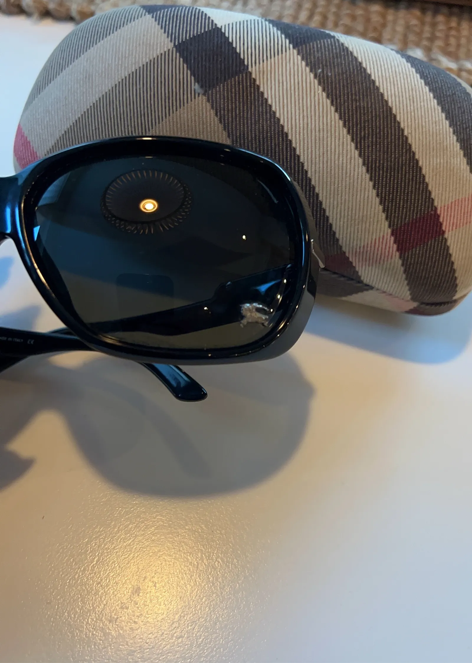Burberry-solglasögon - Image 3