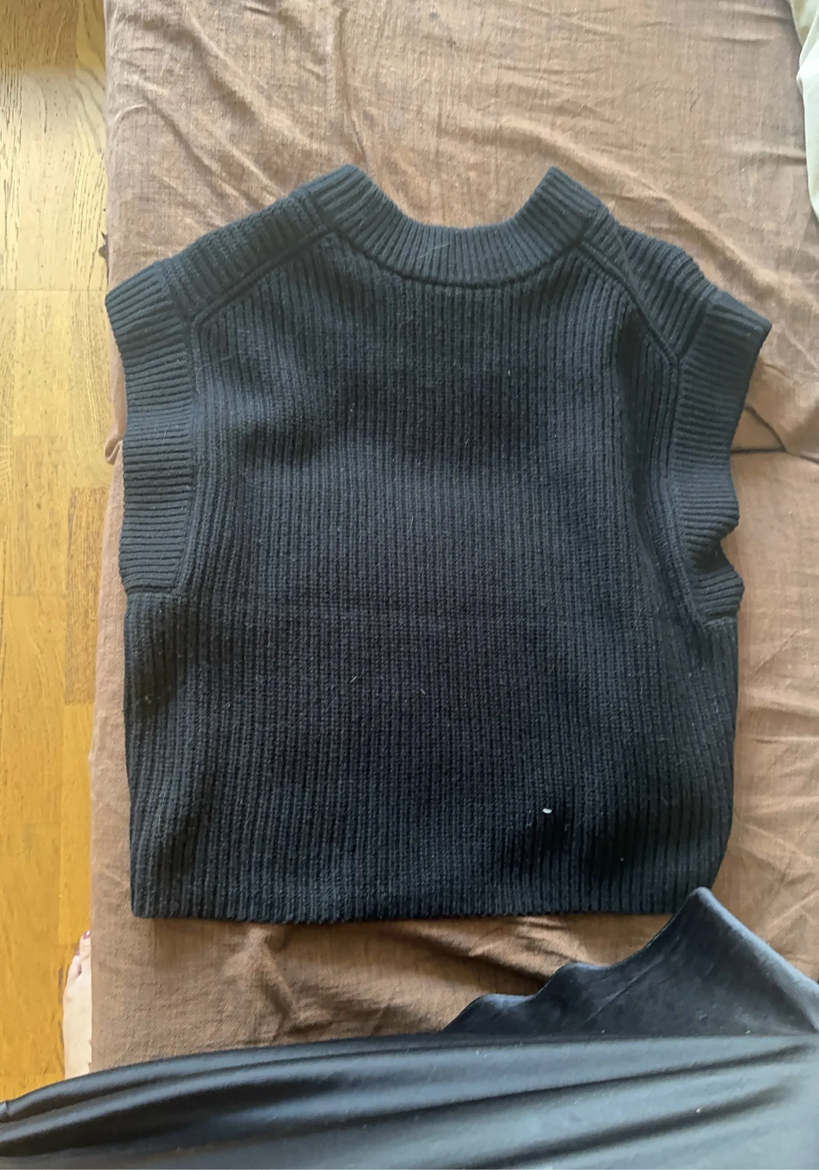 By Malene Birger Farima-ullväst - Image 4