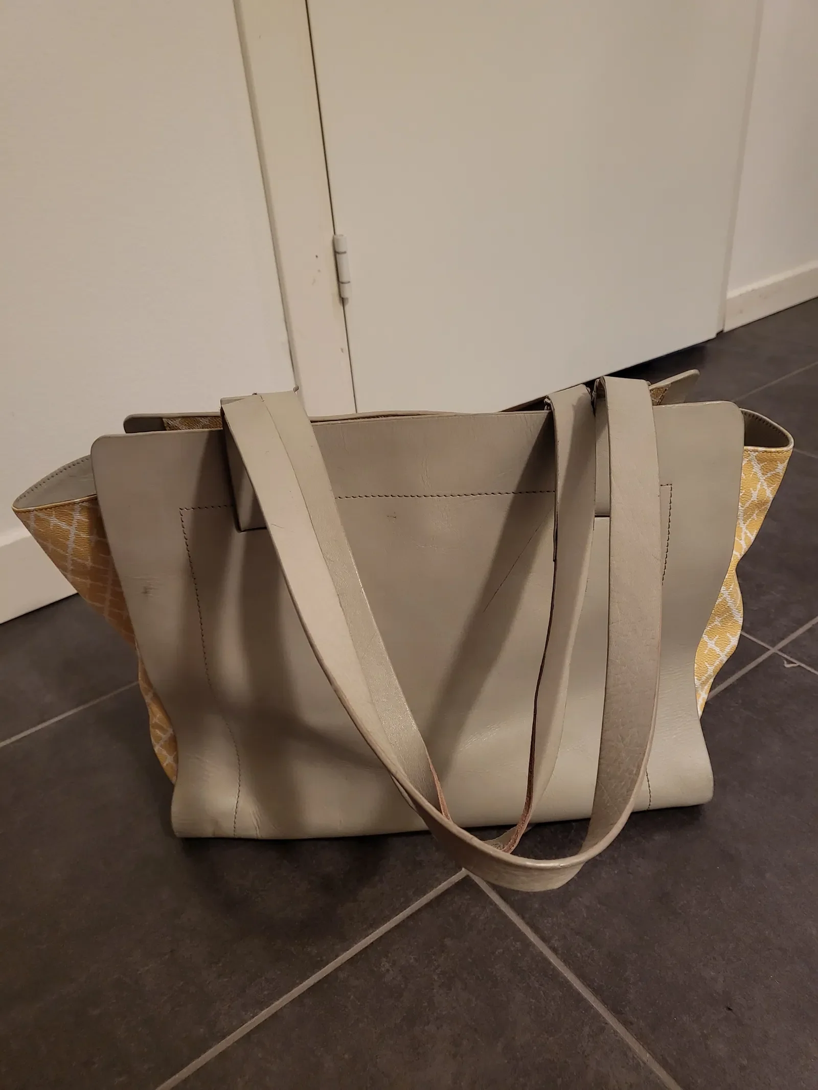 By Malene Birger Mariani-skinnhandväska - Image 4