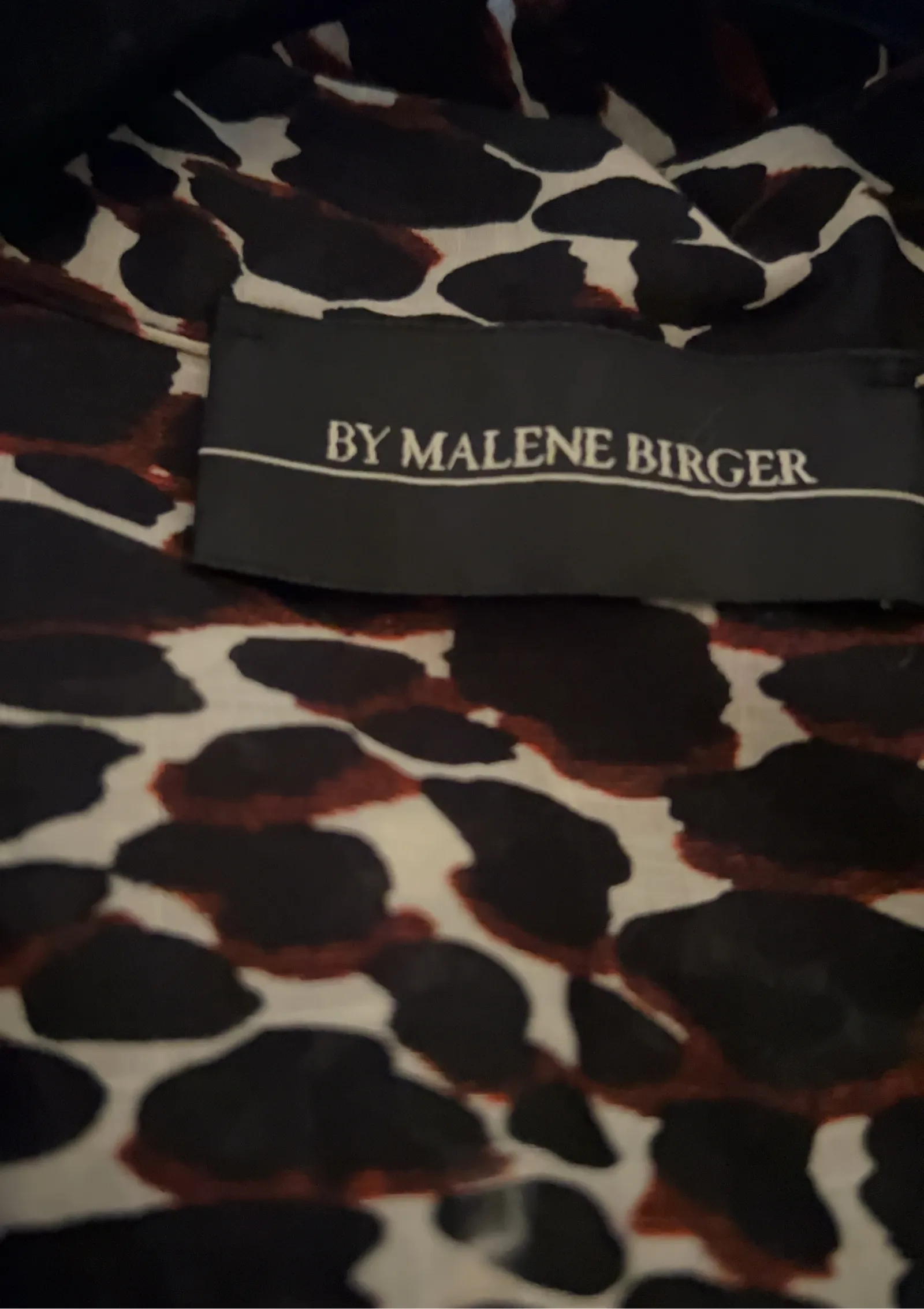 By Malene Birger-skjorta - Image 2