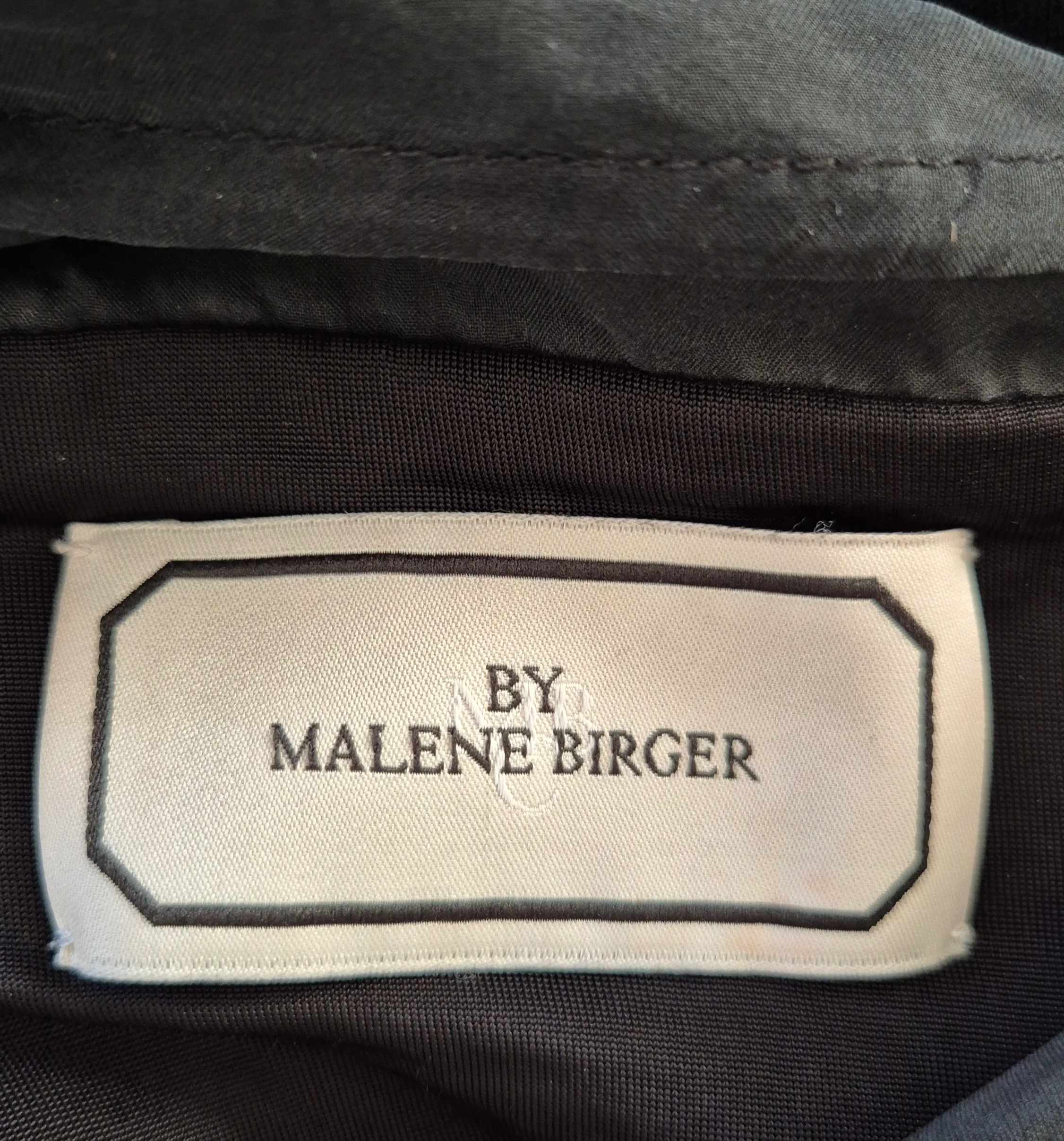 By Malene Birger Tutanio-klänning - Image 2