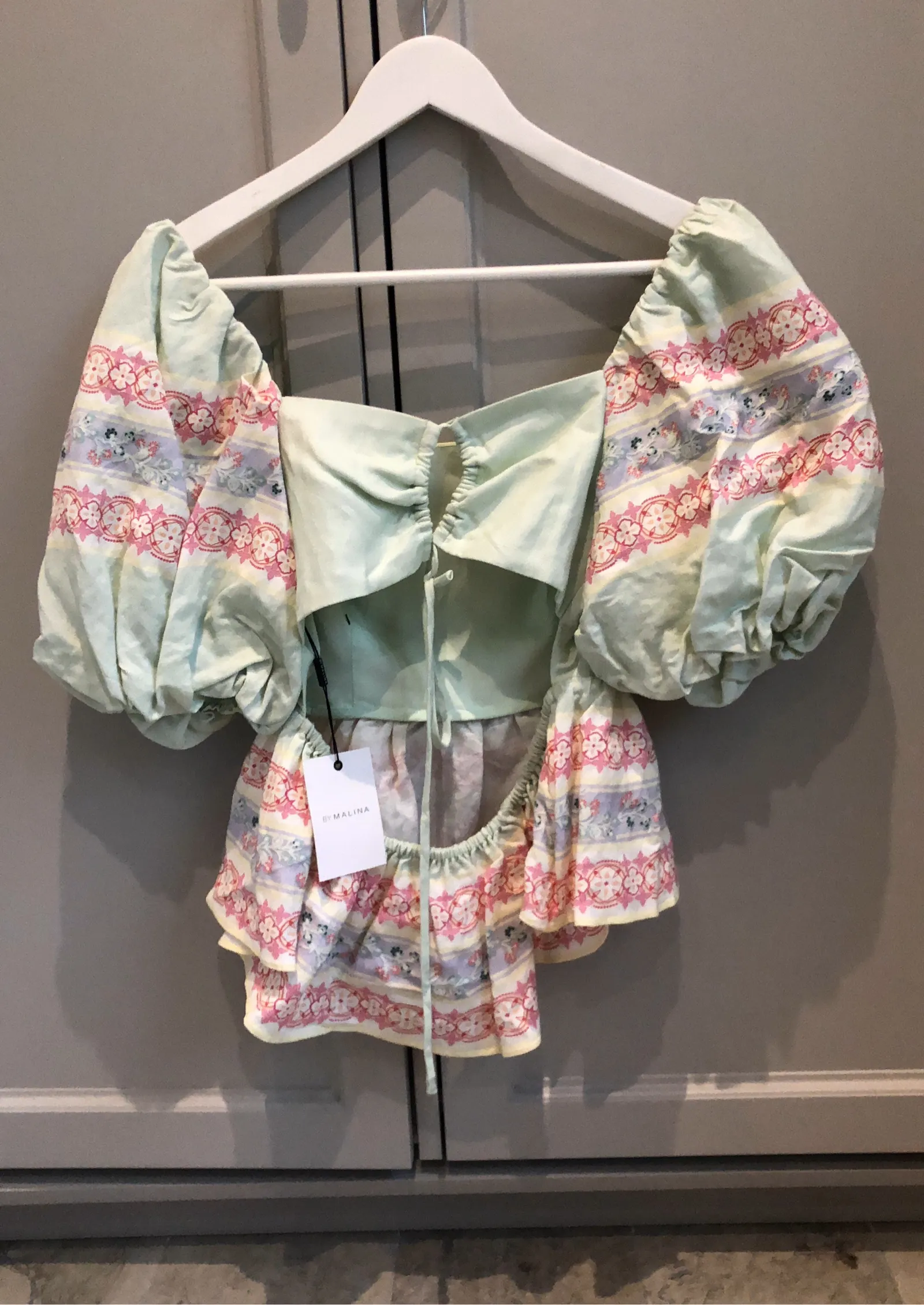By Malina April Pouf Sleeve Peplum-linneblus NWT - Image 4