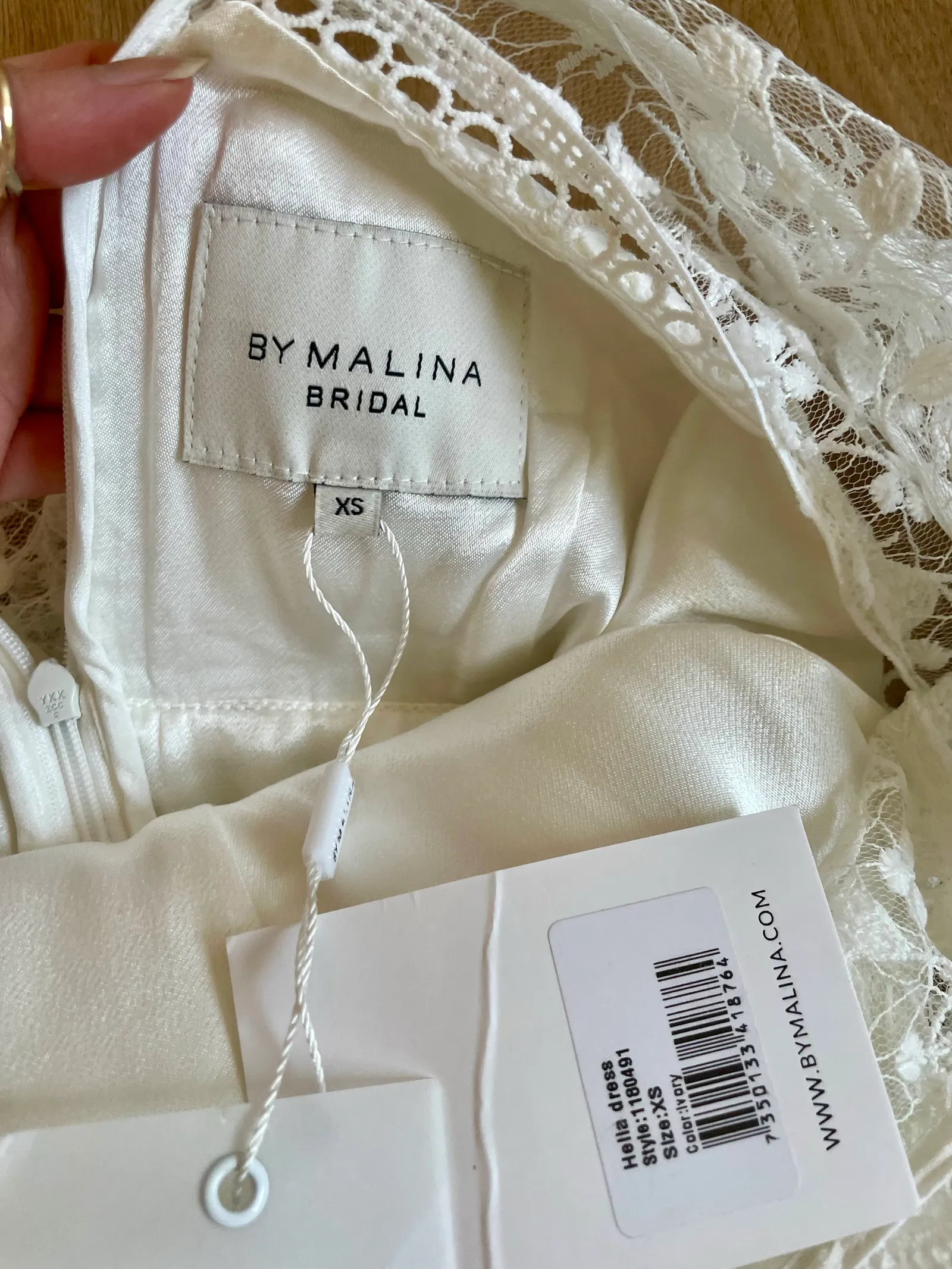 By Malina Helia Midi-klänning NWT - Image 3