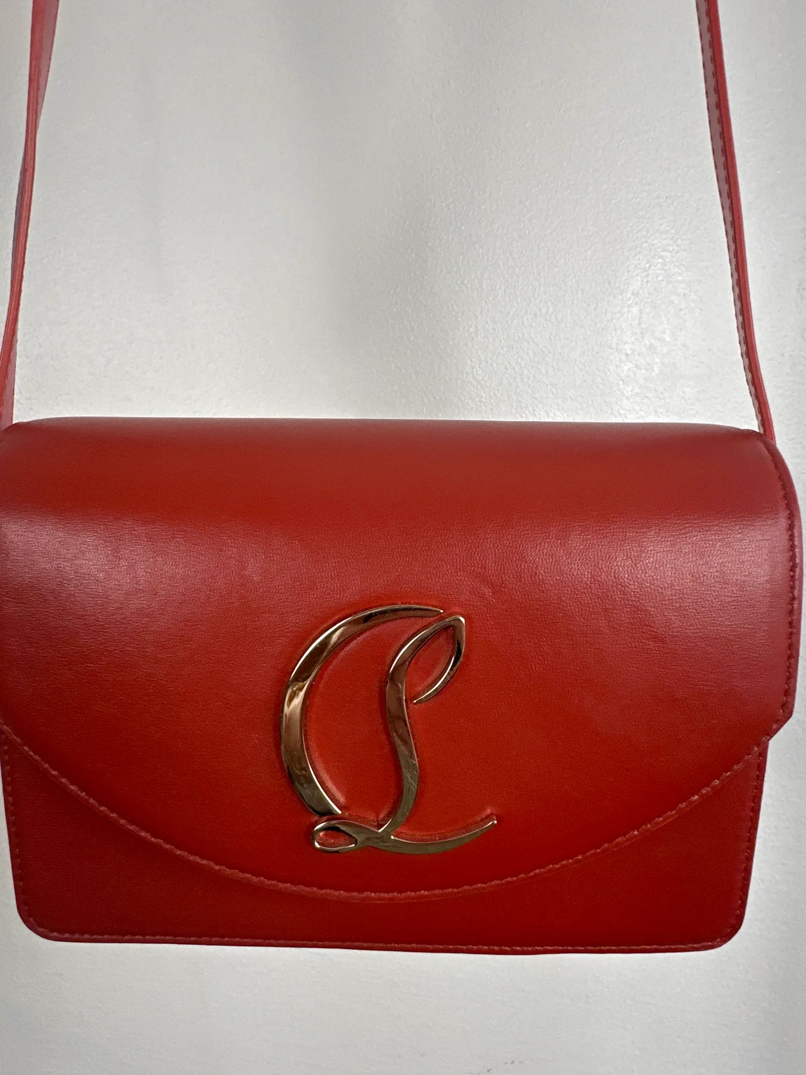 Christian Louboutin Loubi54 small crossbody bag-skinnaxelremsväska - Image 5