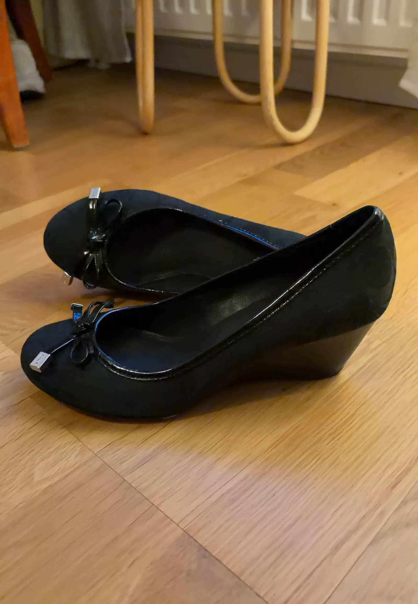 Coach-skinnballerinaskor NWOT - Image 2