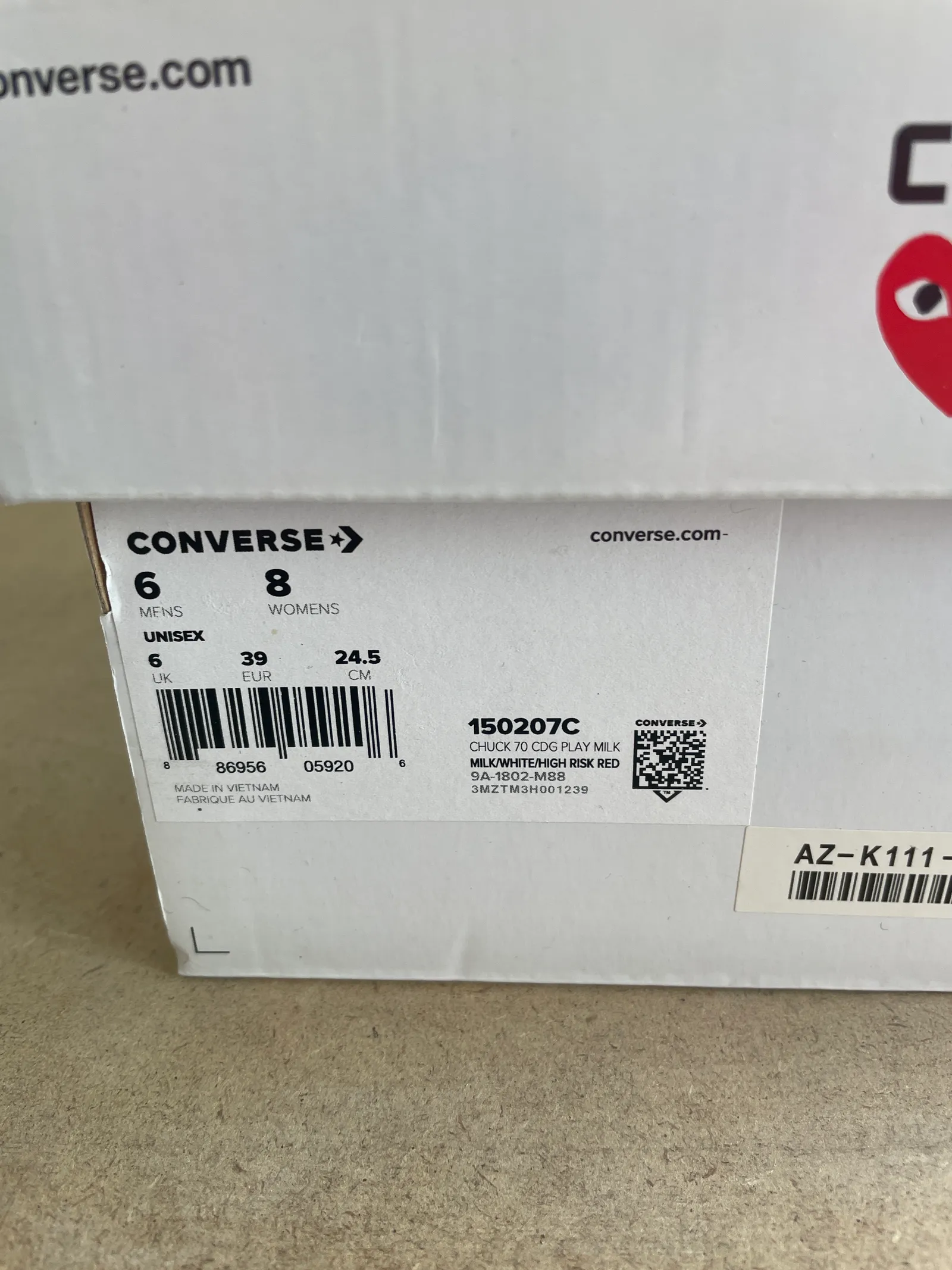 Converse-sneakers NWOT - Image 3
