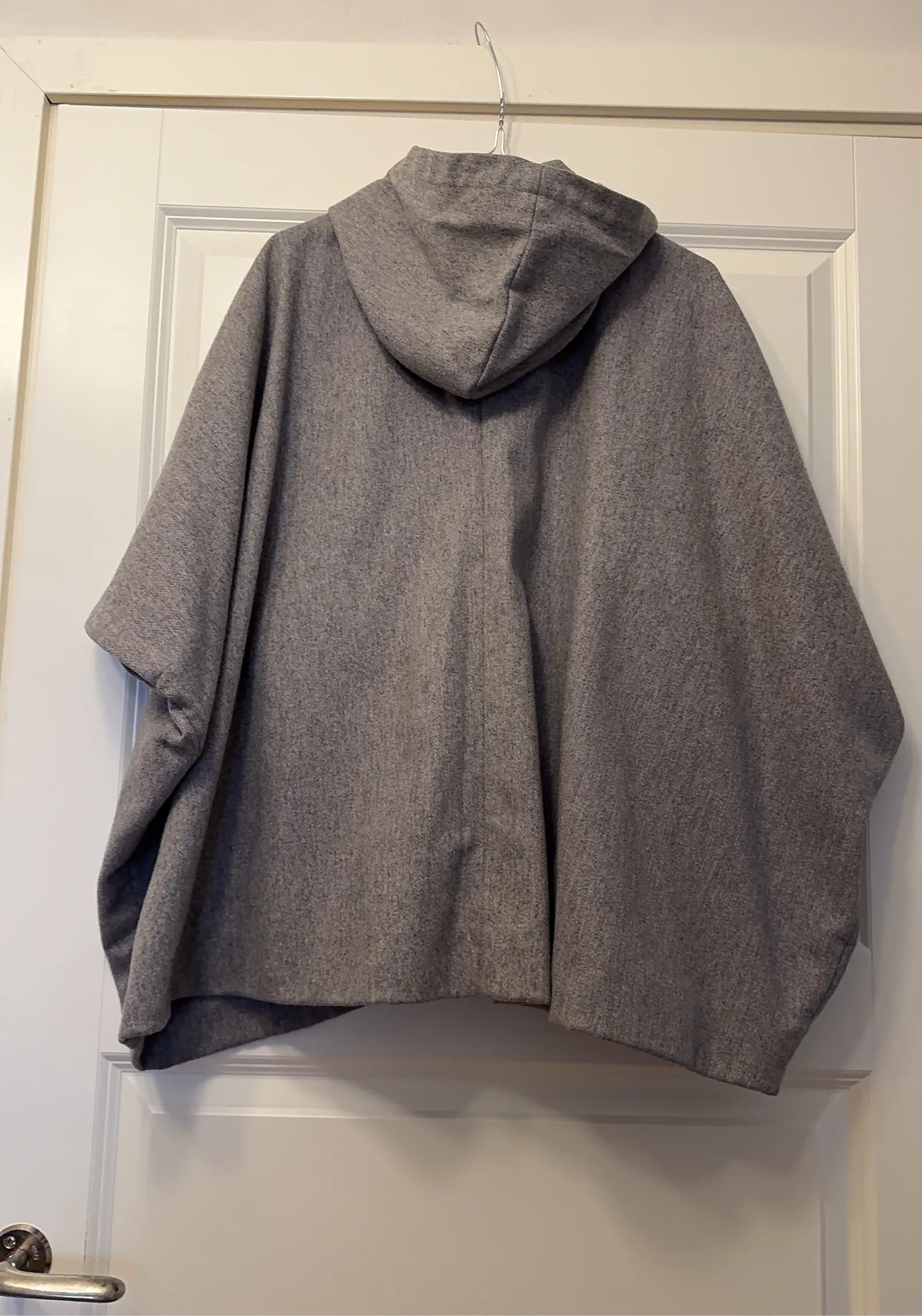 Cos-ullponcho - Image 4
