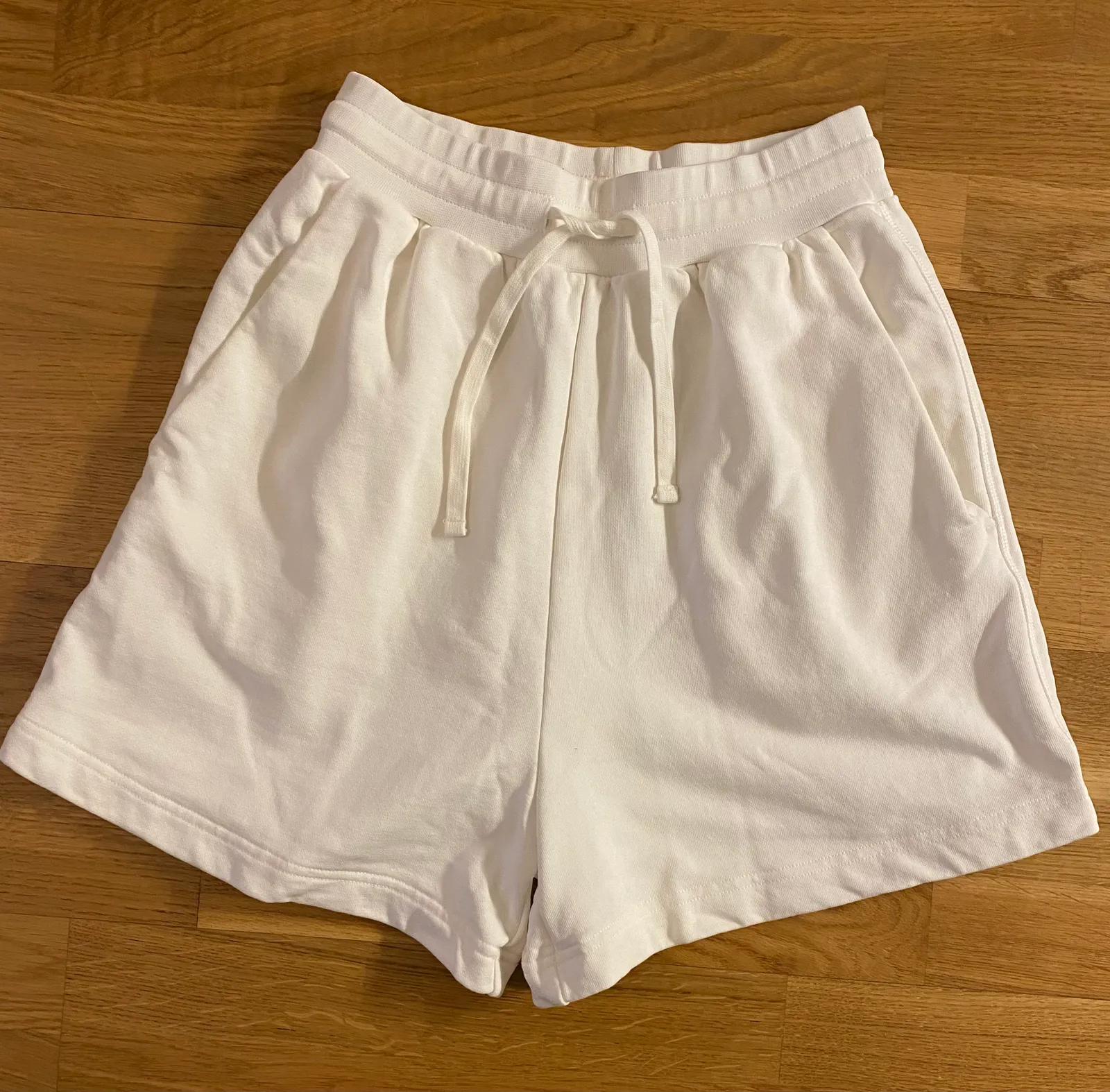 Cos-shorts - Image 4