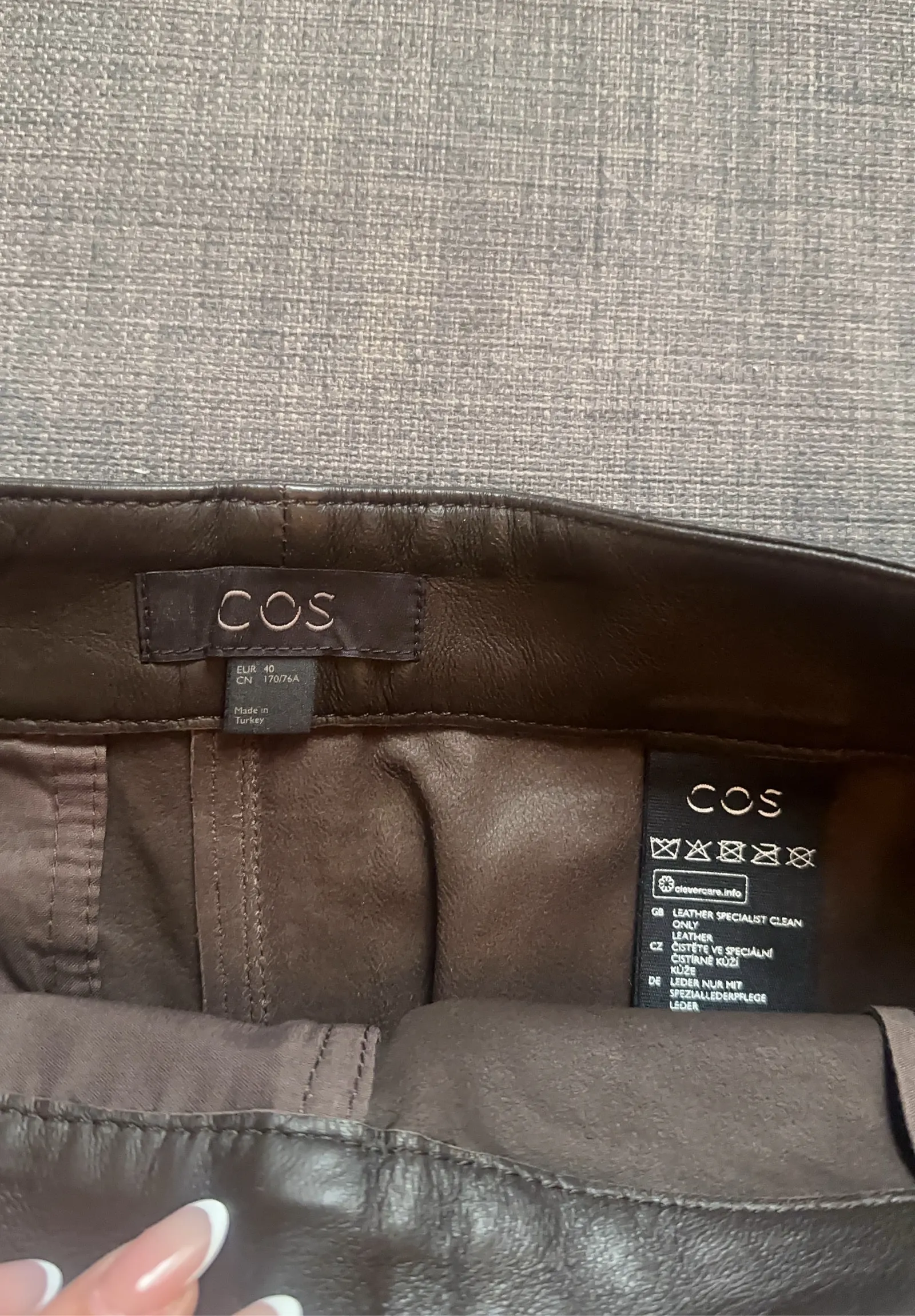 Cos-skinnshorts - Image 2