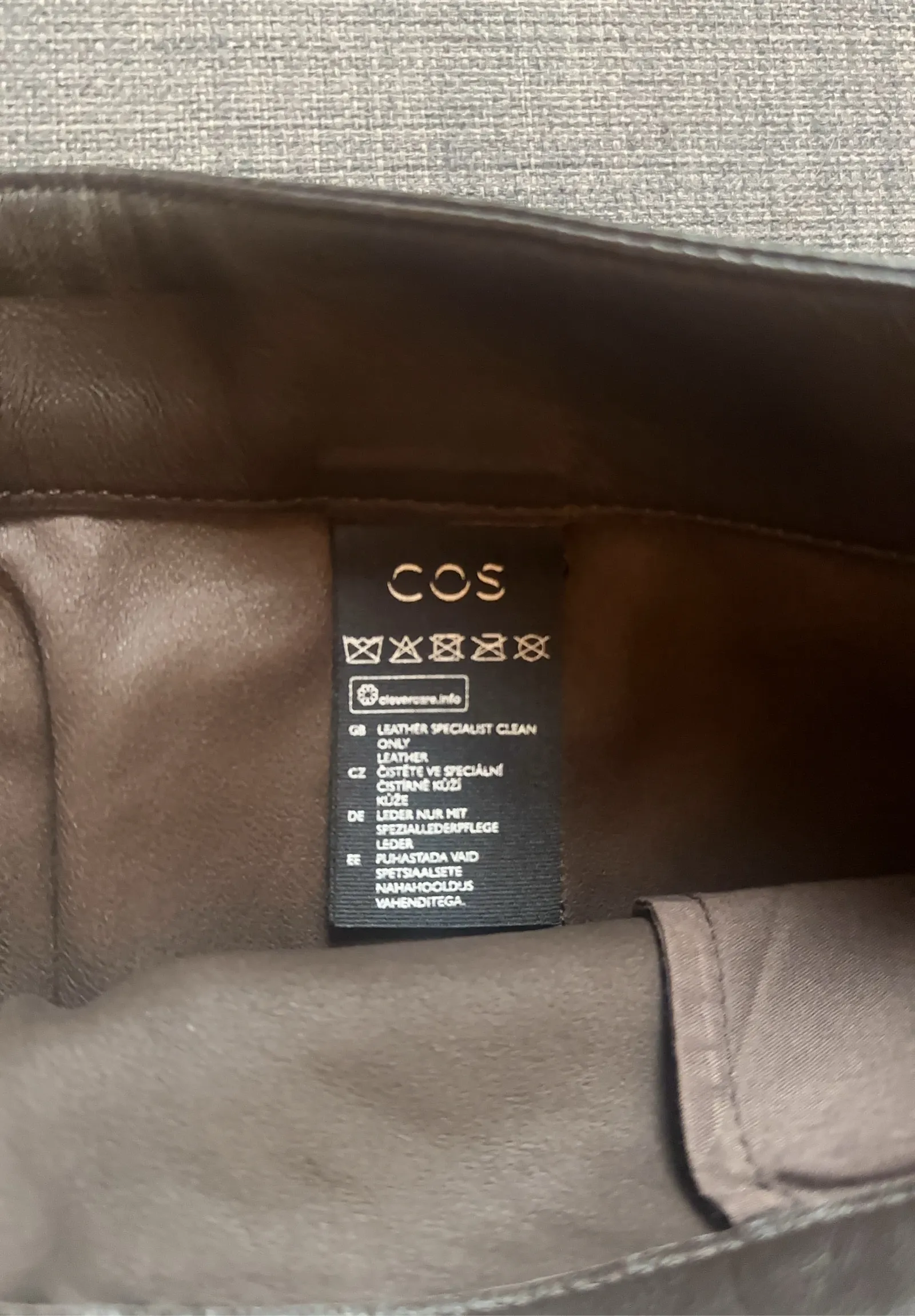 Cos-skinnshorts - Image 3