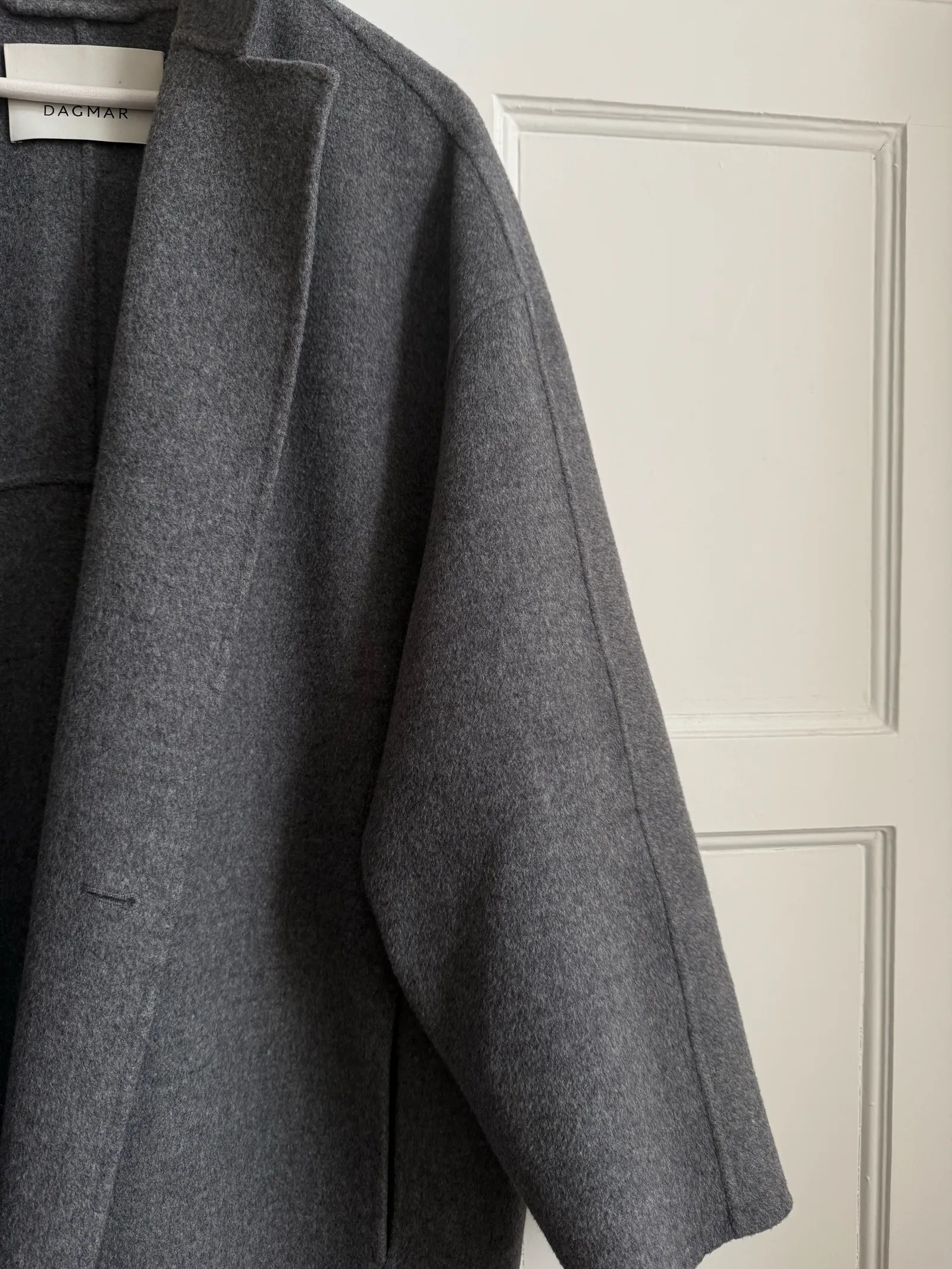 Dagmar Ovetsized Double-ullkappa NWOT - Image 7