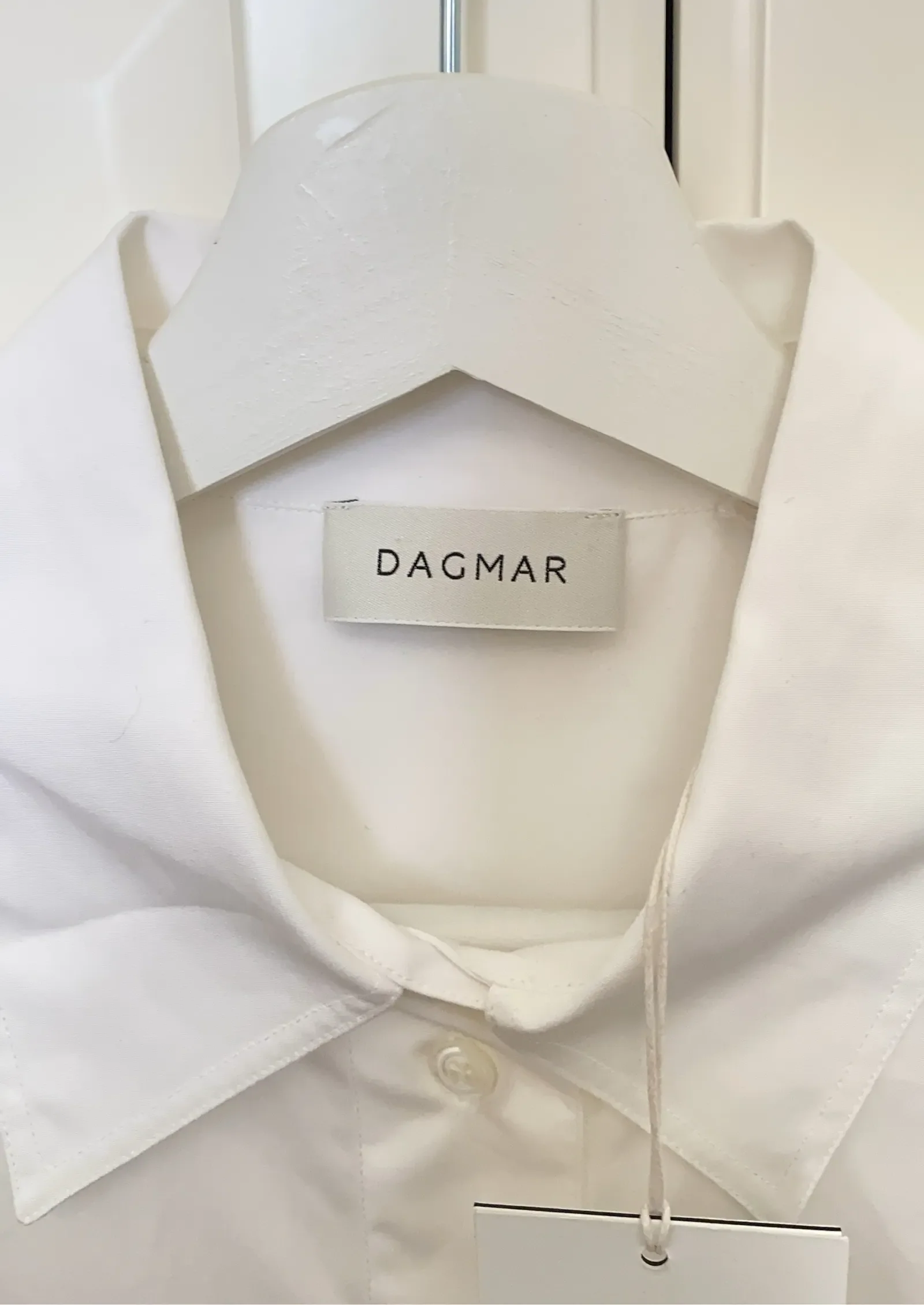 Dagmar Shona Crisp White-skjorta NWT - Image 3