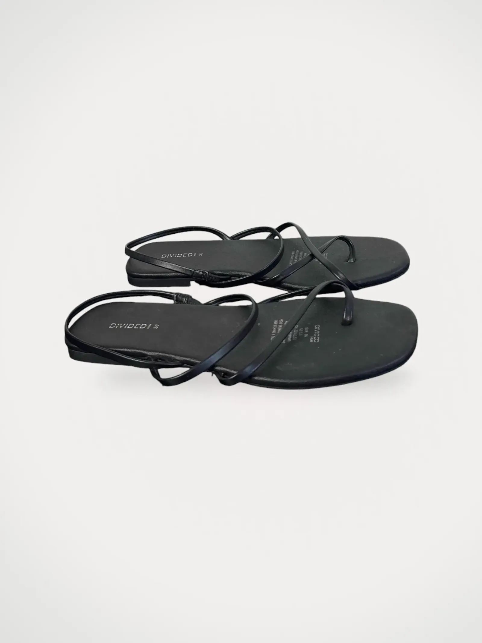 Divided-sandaler