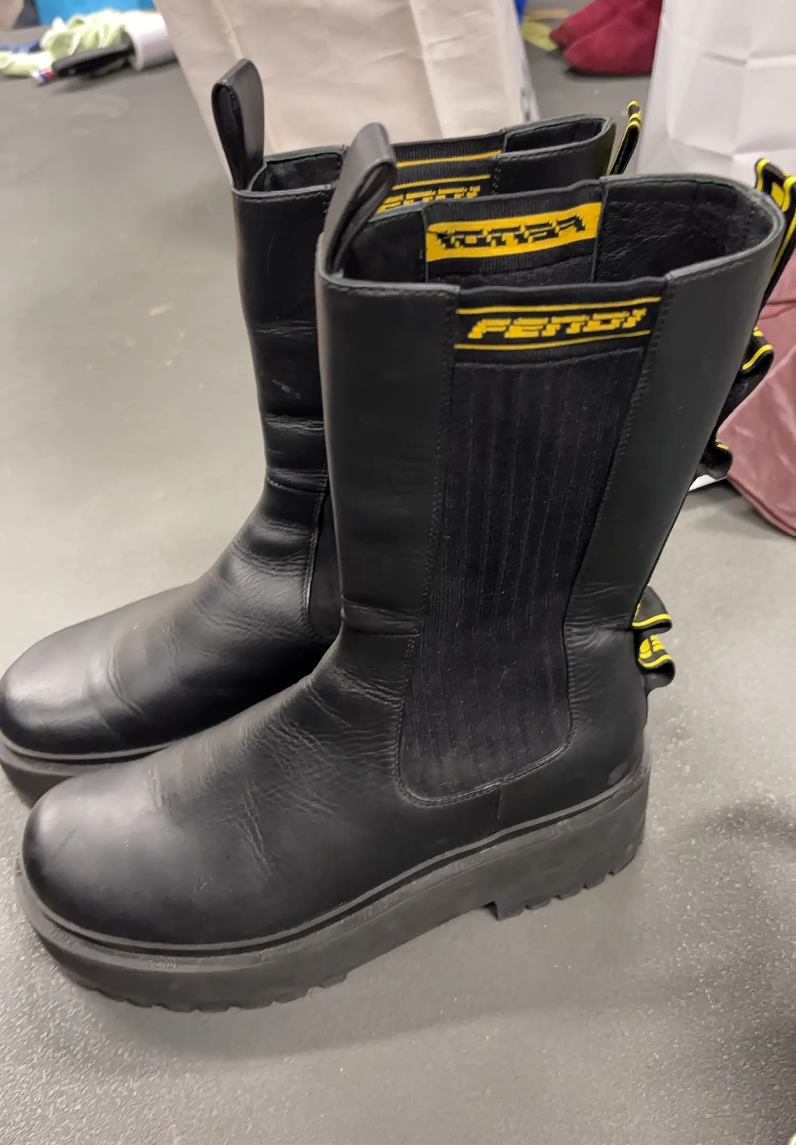 Fendi-skinnboots - Image 4