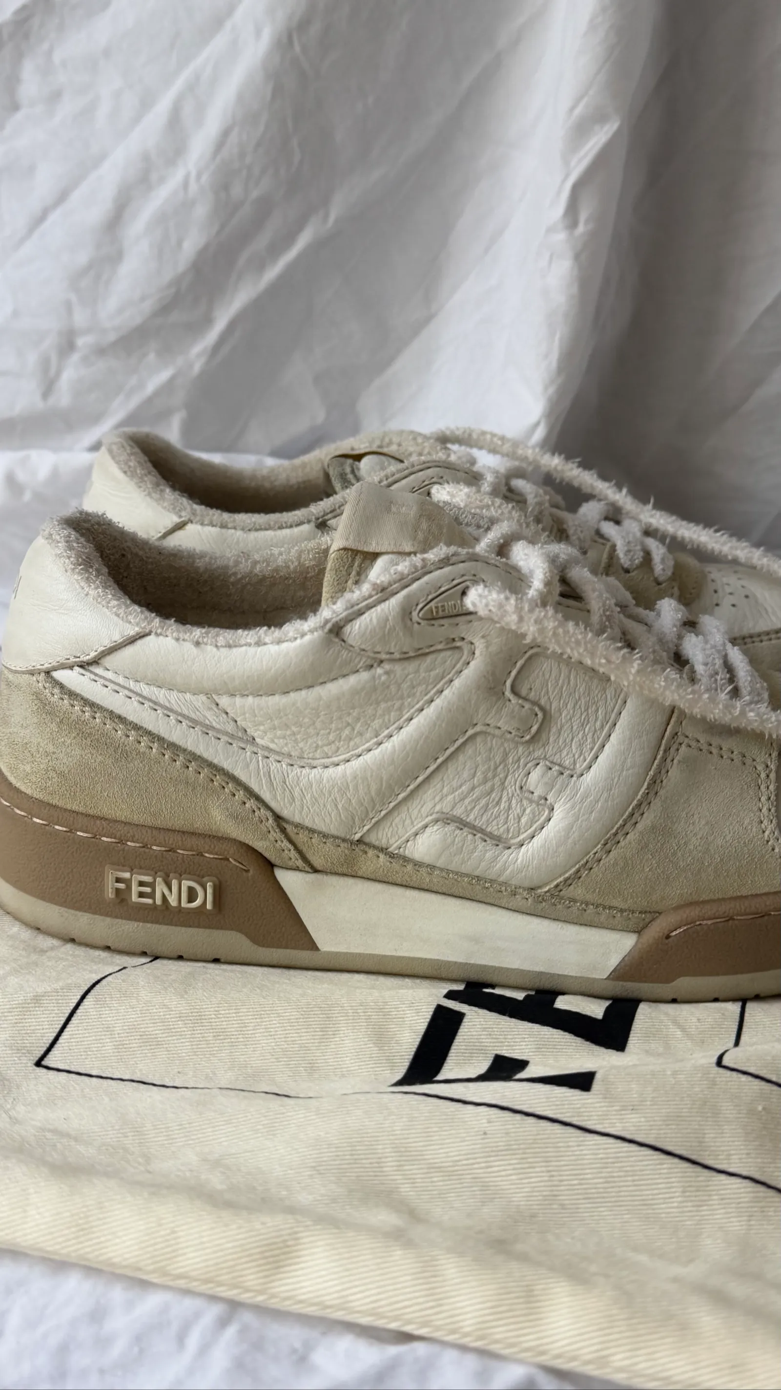 Fendi Match-skinnsneakers - Image 7