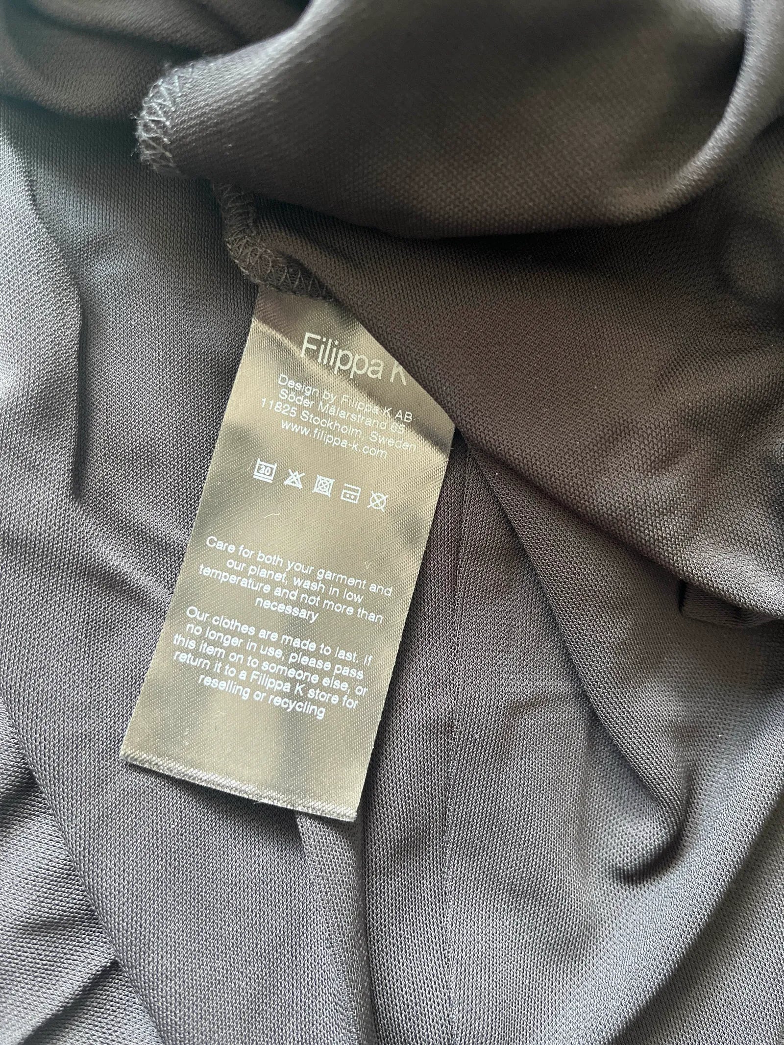 Filippa K Asymmetric Jersey-klänning - Image 4