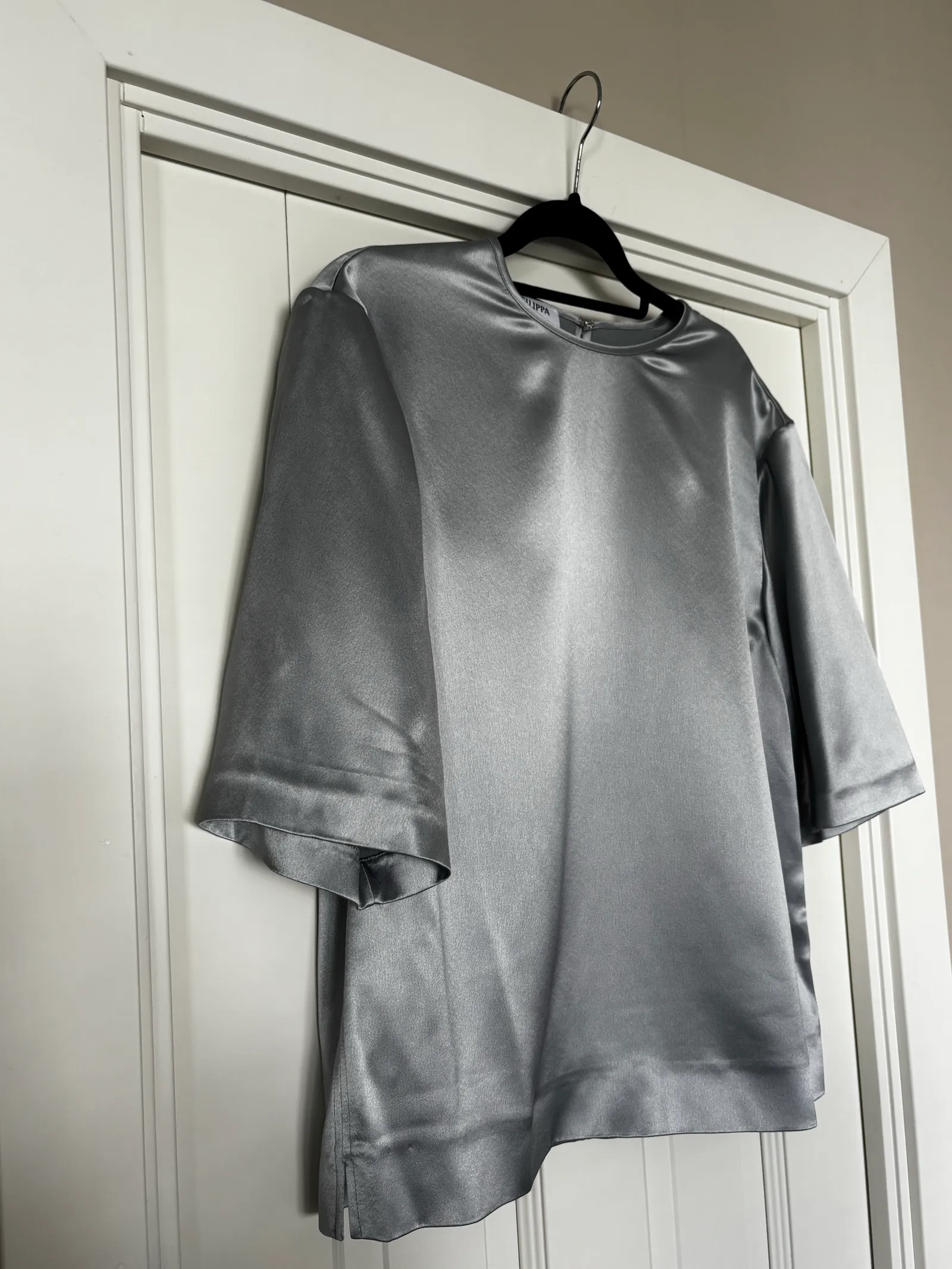 Filippa K-blus NWOT - Image 2