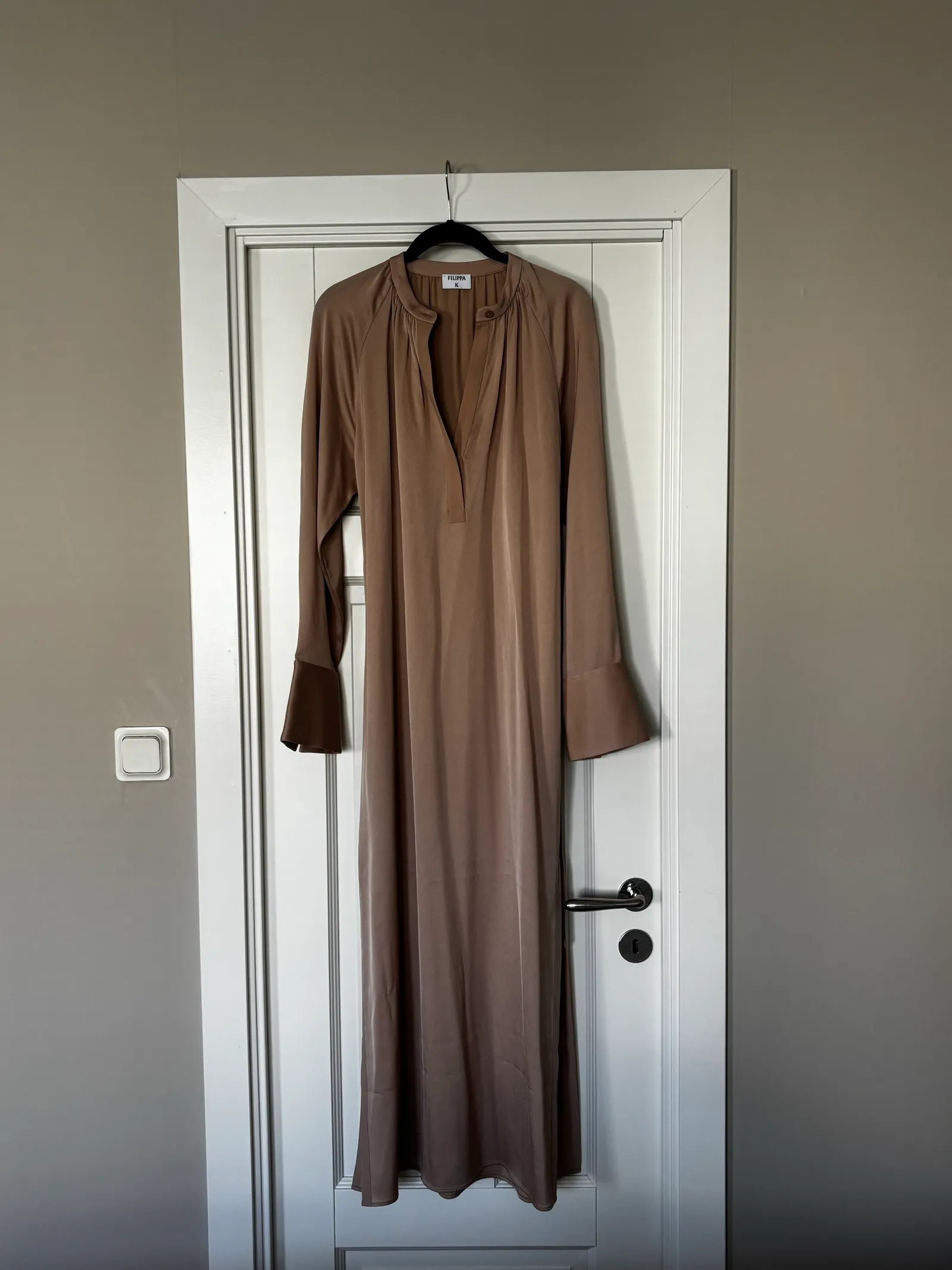 Filippa K Gathered Raglan Dusty Pink-klänning NWOT - Image 2