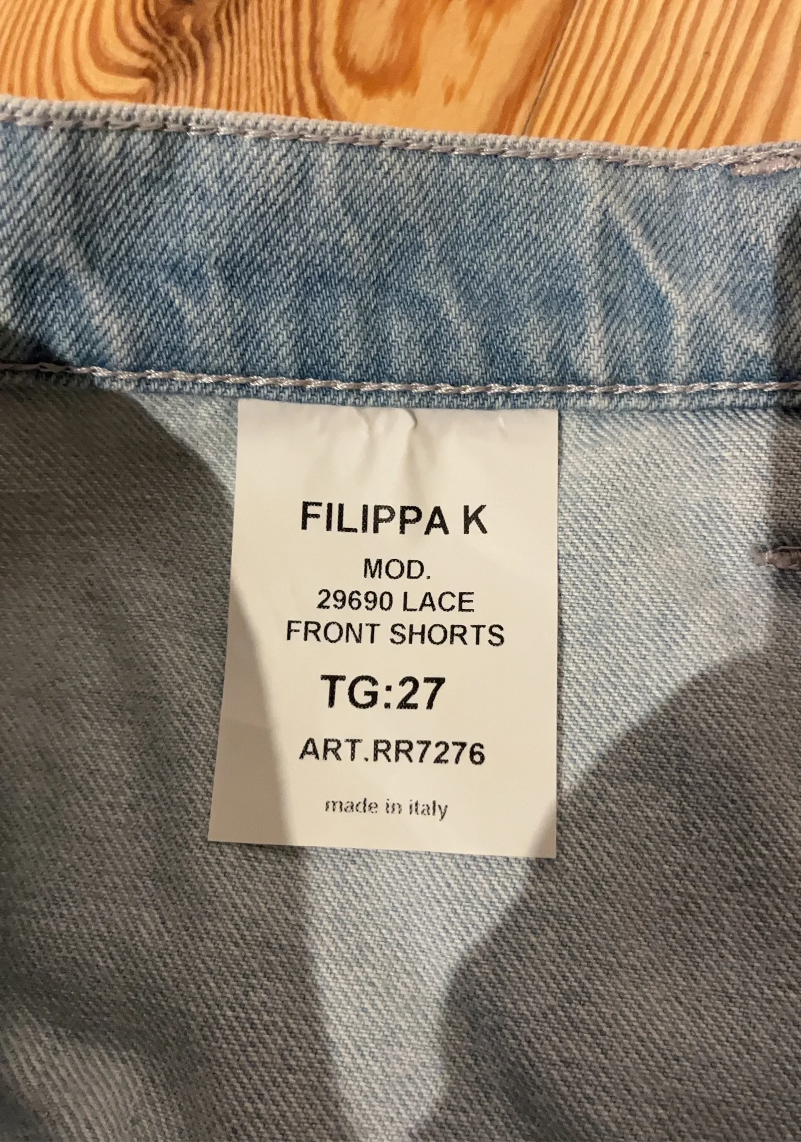 Filippa K Lace Front-shorts NWOT - Image 4