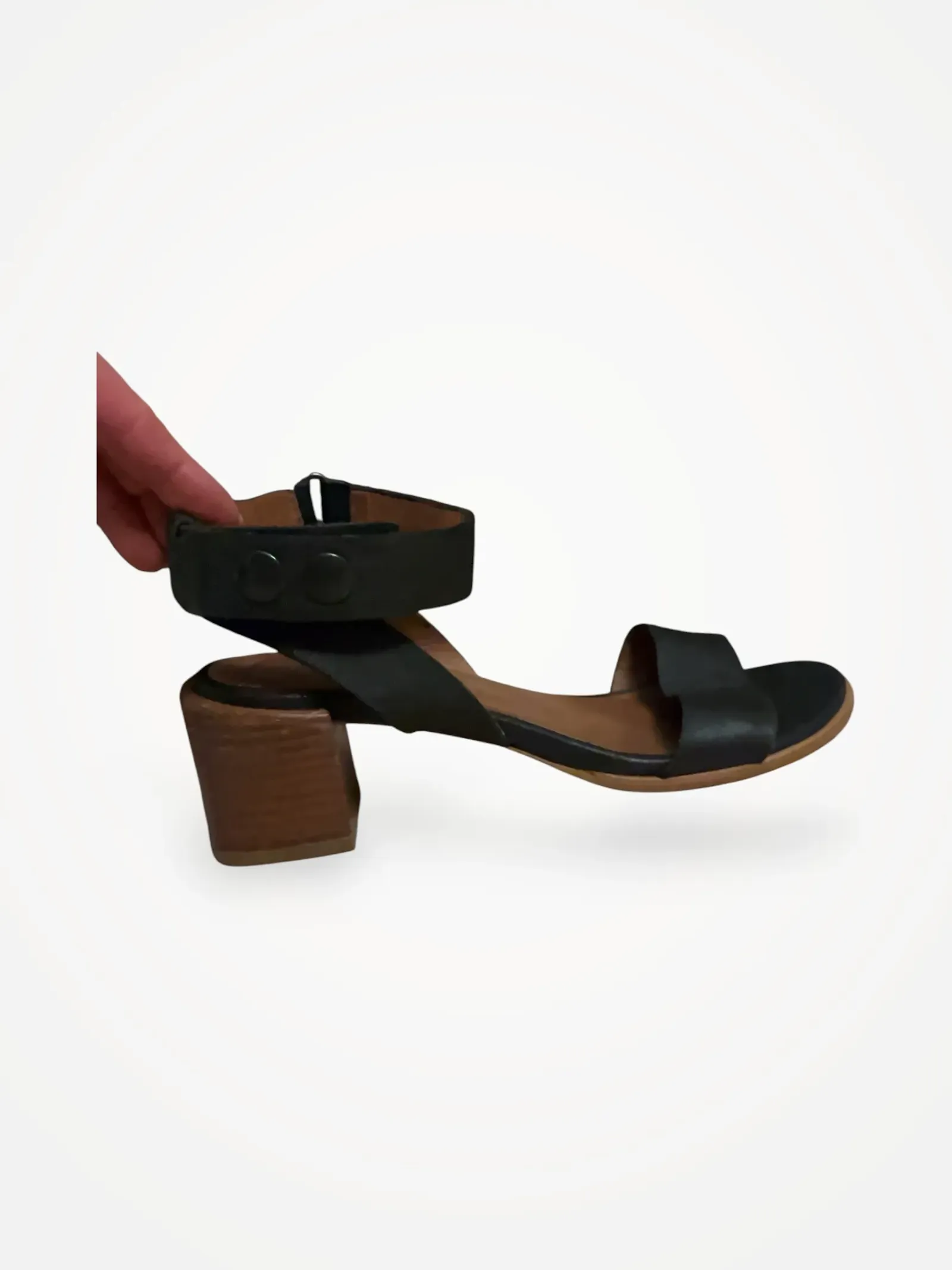 Filippa K-skinnsandaler