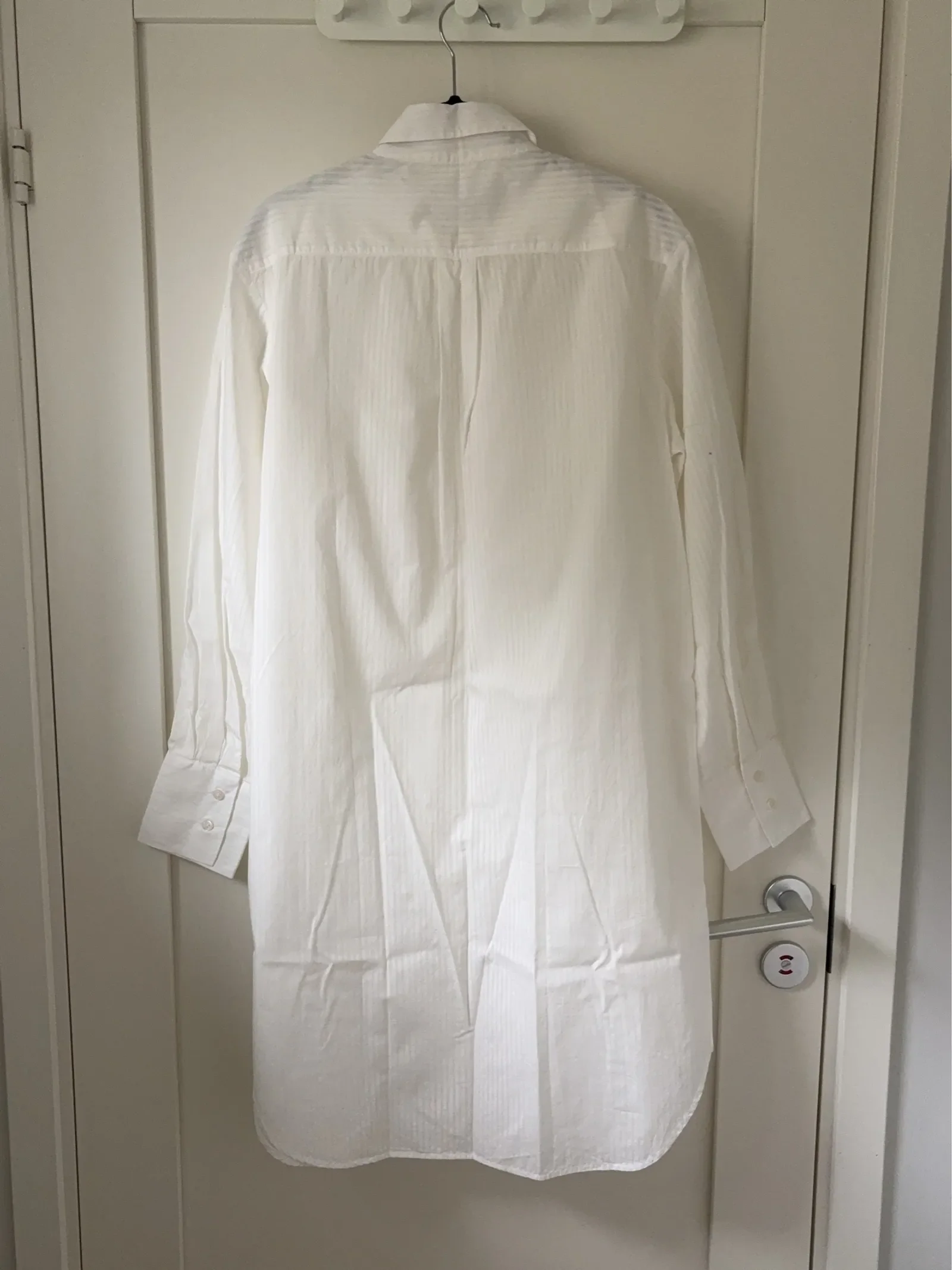Filippa K-skjorta NWOT - Image 2